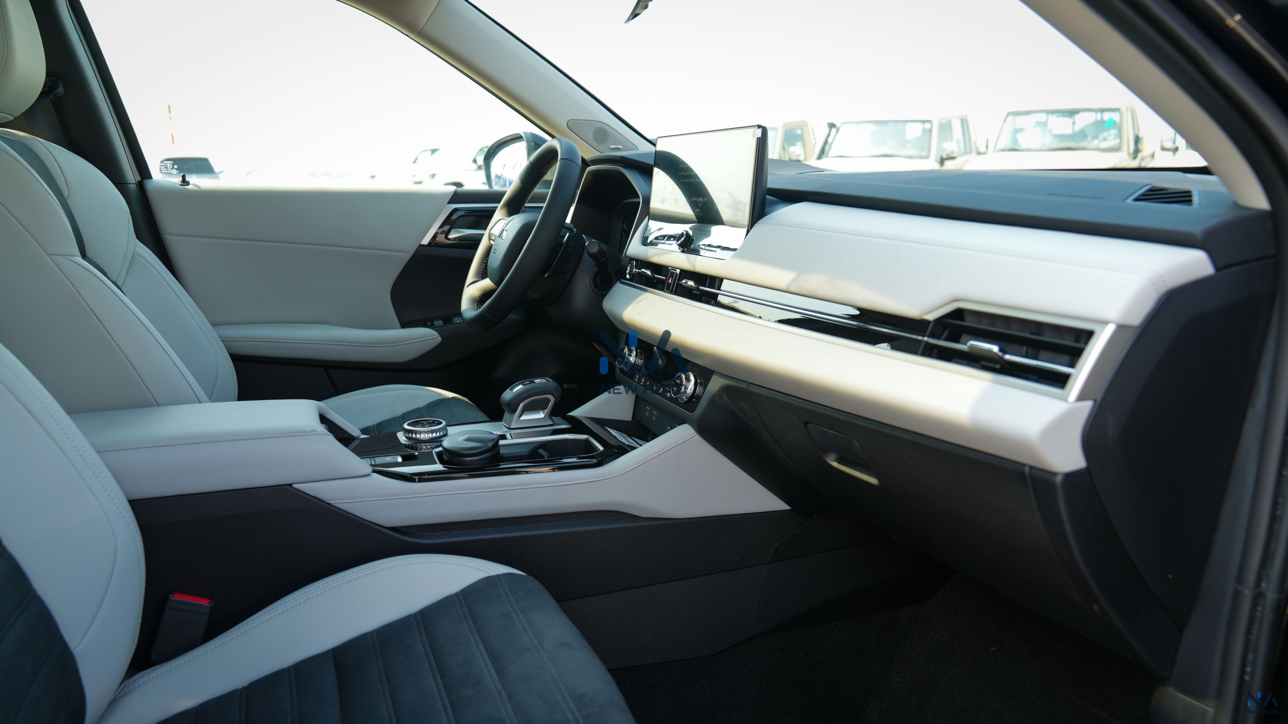 Mitsubishi Outlander High-Line (G03 Plus) Diamond Black- Grey 2026