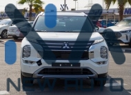 Mitsubishi Outlander High-Line (G03) Solid White – Black 2026