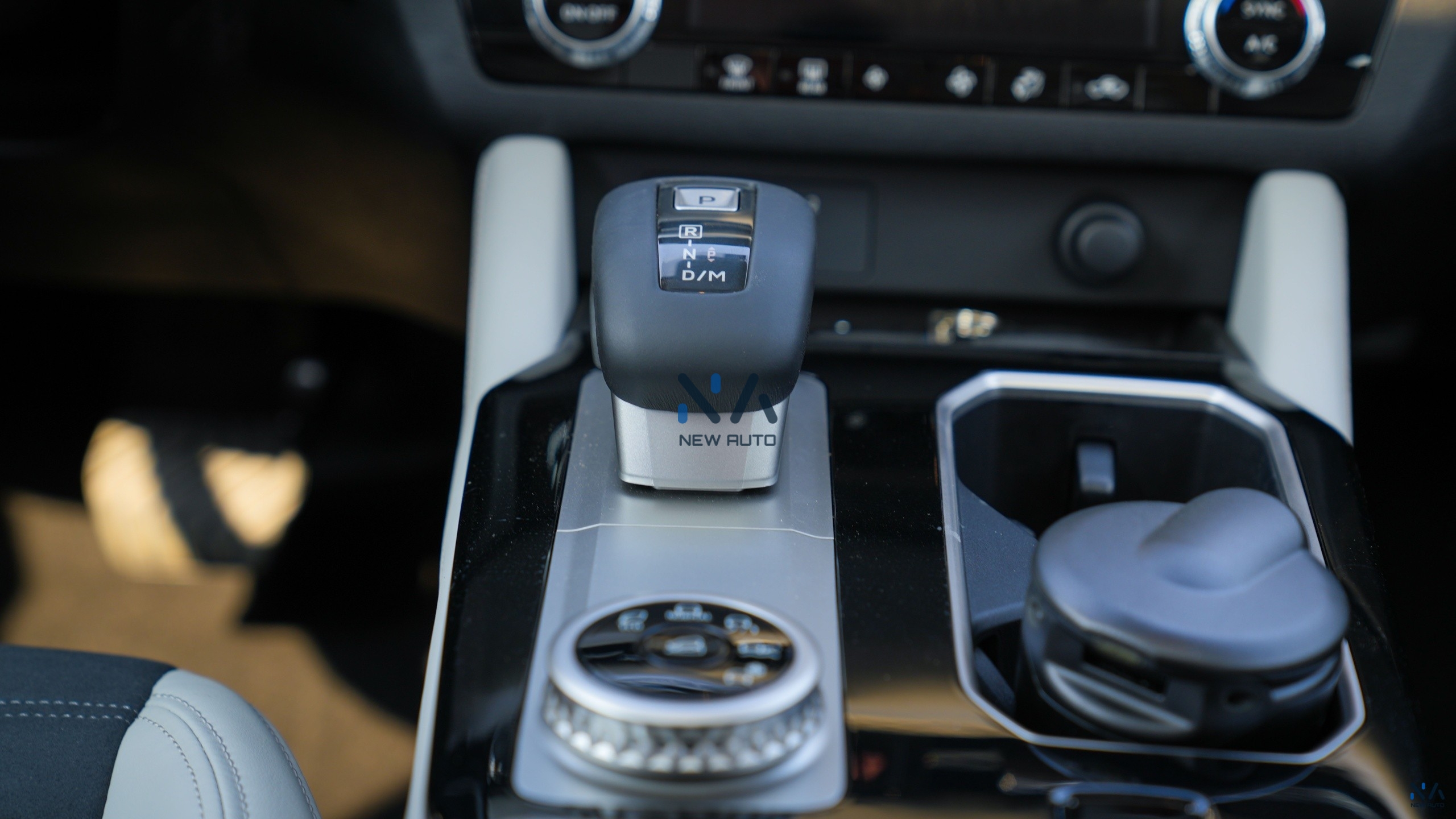 Mitsubishi Outlander High-Line (G03 Plus) Diamond Black- Grey 2026