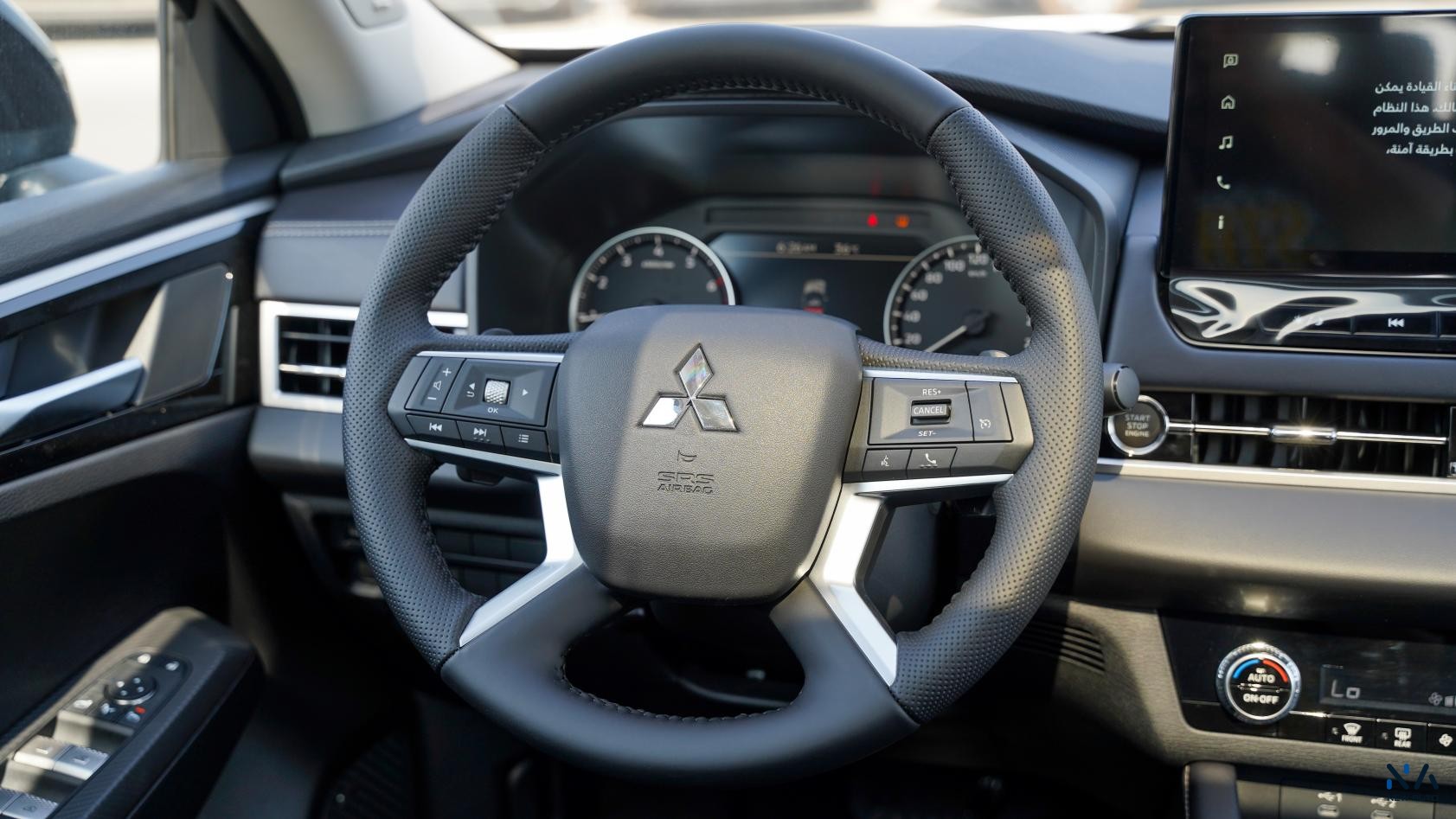 Mitsubishi Outlander High-Line (G03) Diamond Black – Black 2026