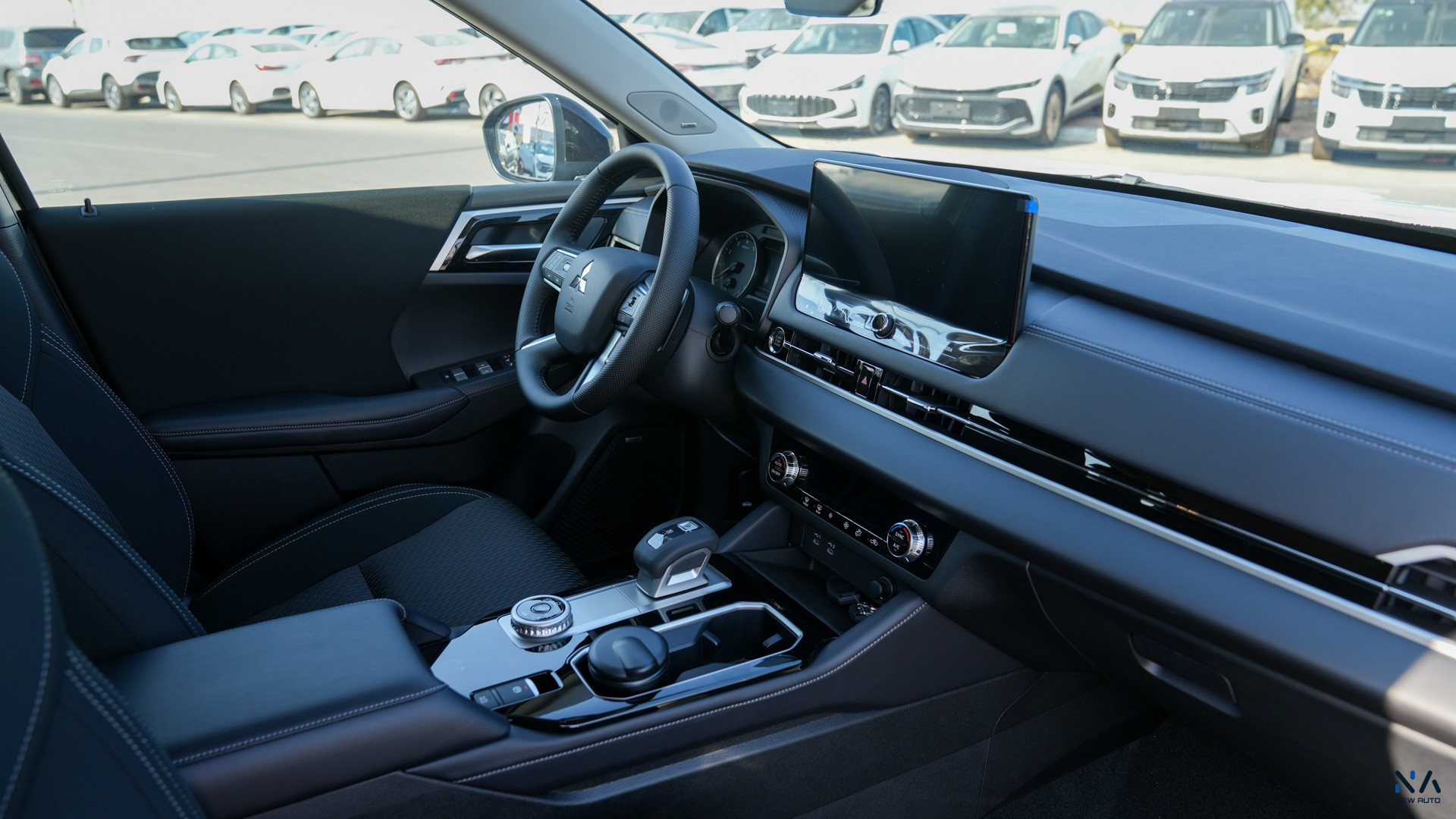 Mitsubishi Outlander High-Line (G12) Black – Black 2026