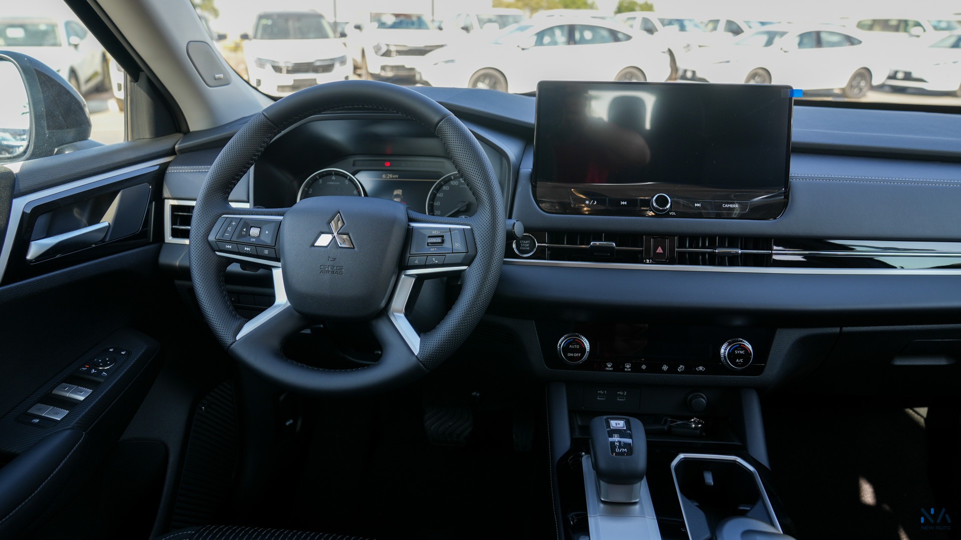 Mitsubishi Outlander High-Line (G12) Black – Black 2026