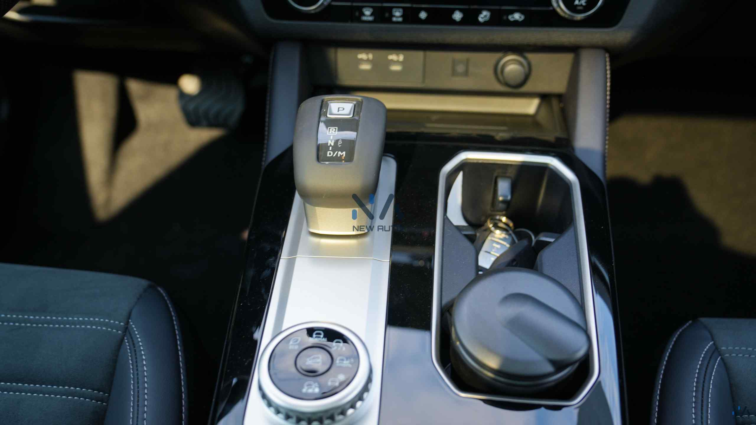 Mitsubishi Outlander High-Line (G06) Grey – Black 2026