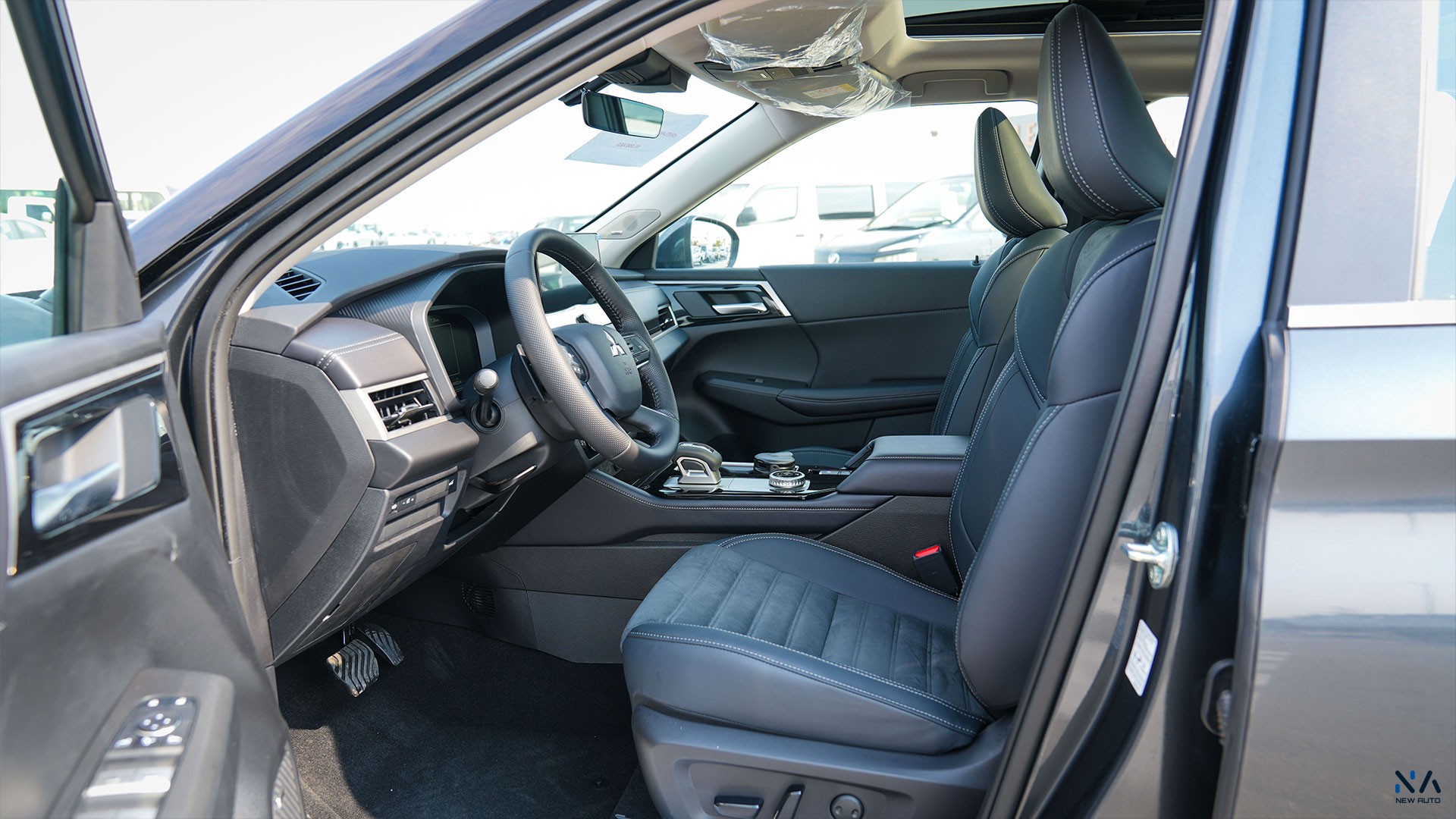 Mitsubishi Outlander High-Line (G06) Grey – Black 2026