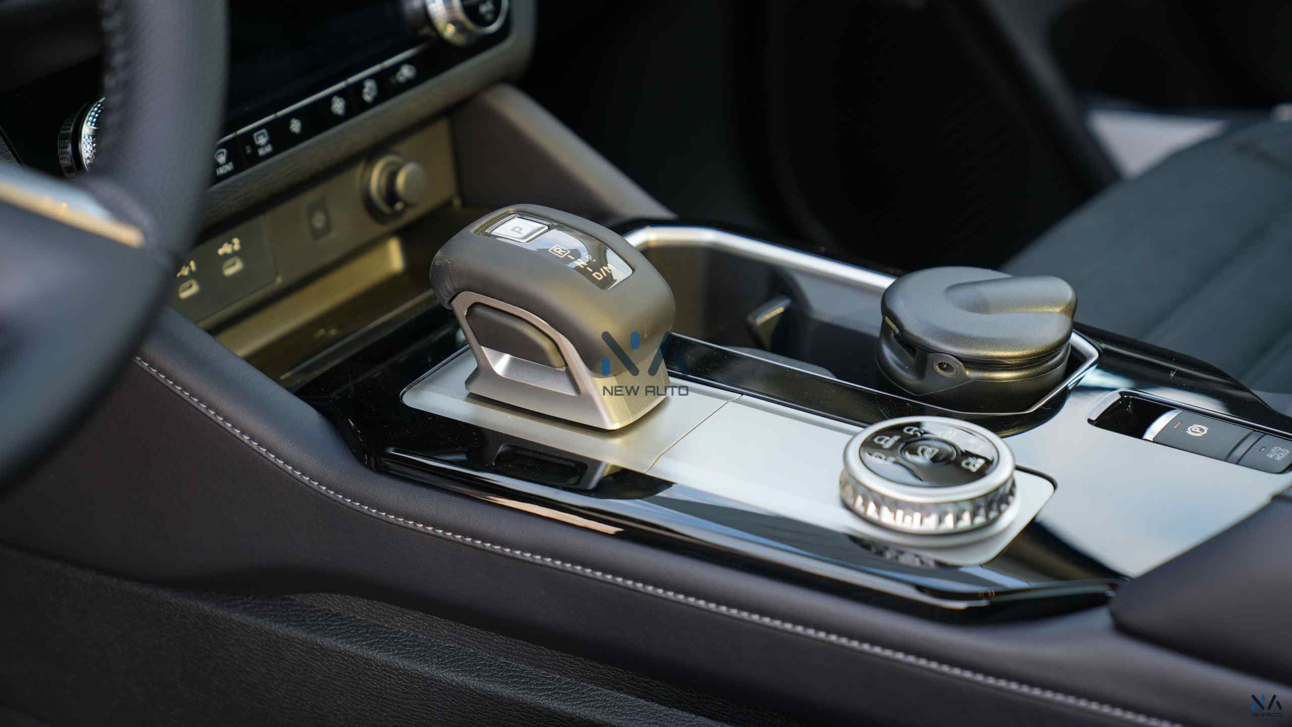 Mitsubishi Outlander High-Line (G06) Grey – Black 2026