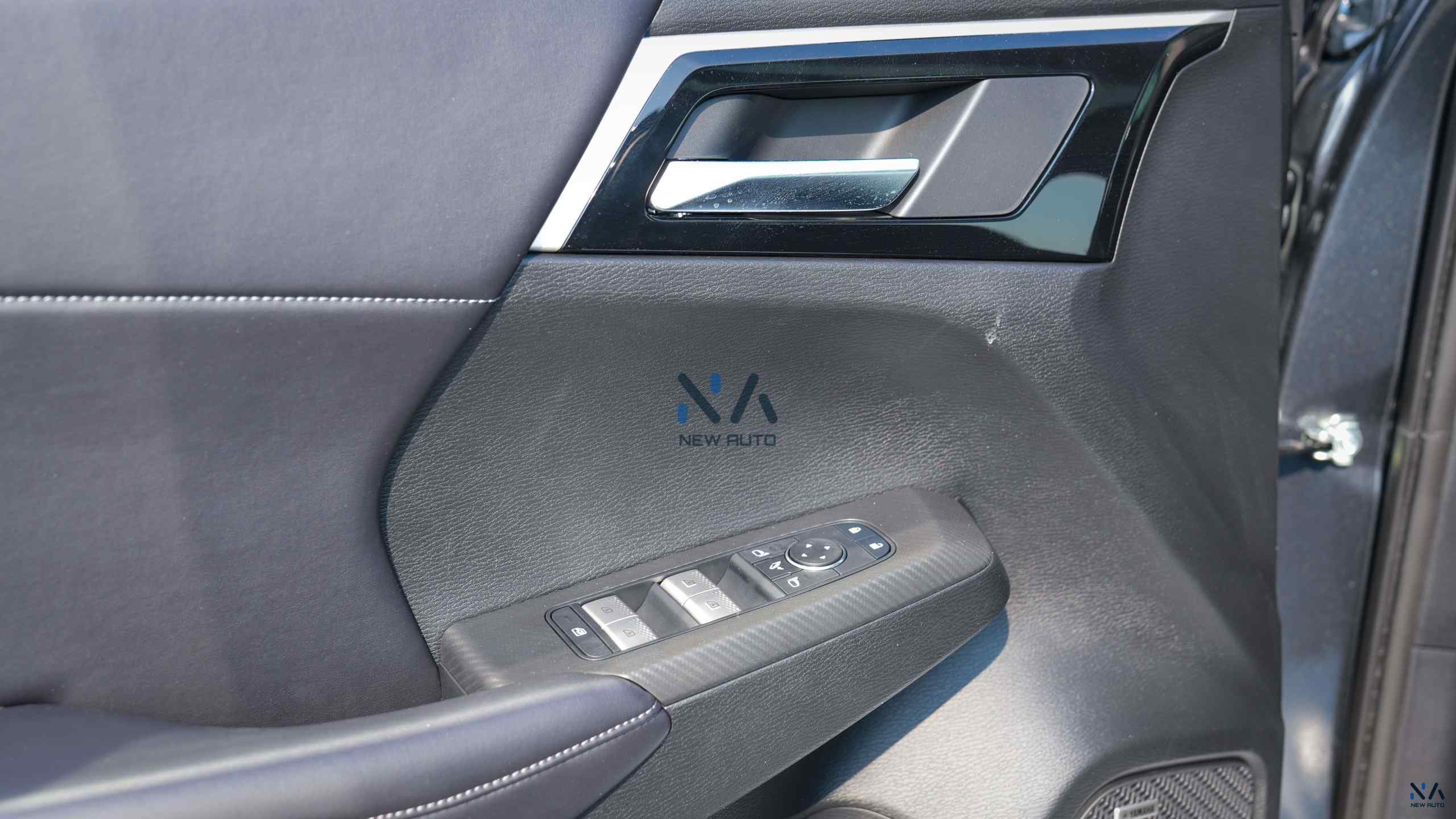 Mitsubishi Outlander High-Line (G06) Grey – Black 2026