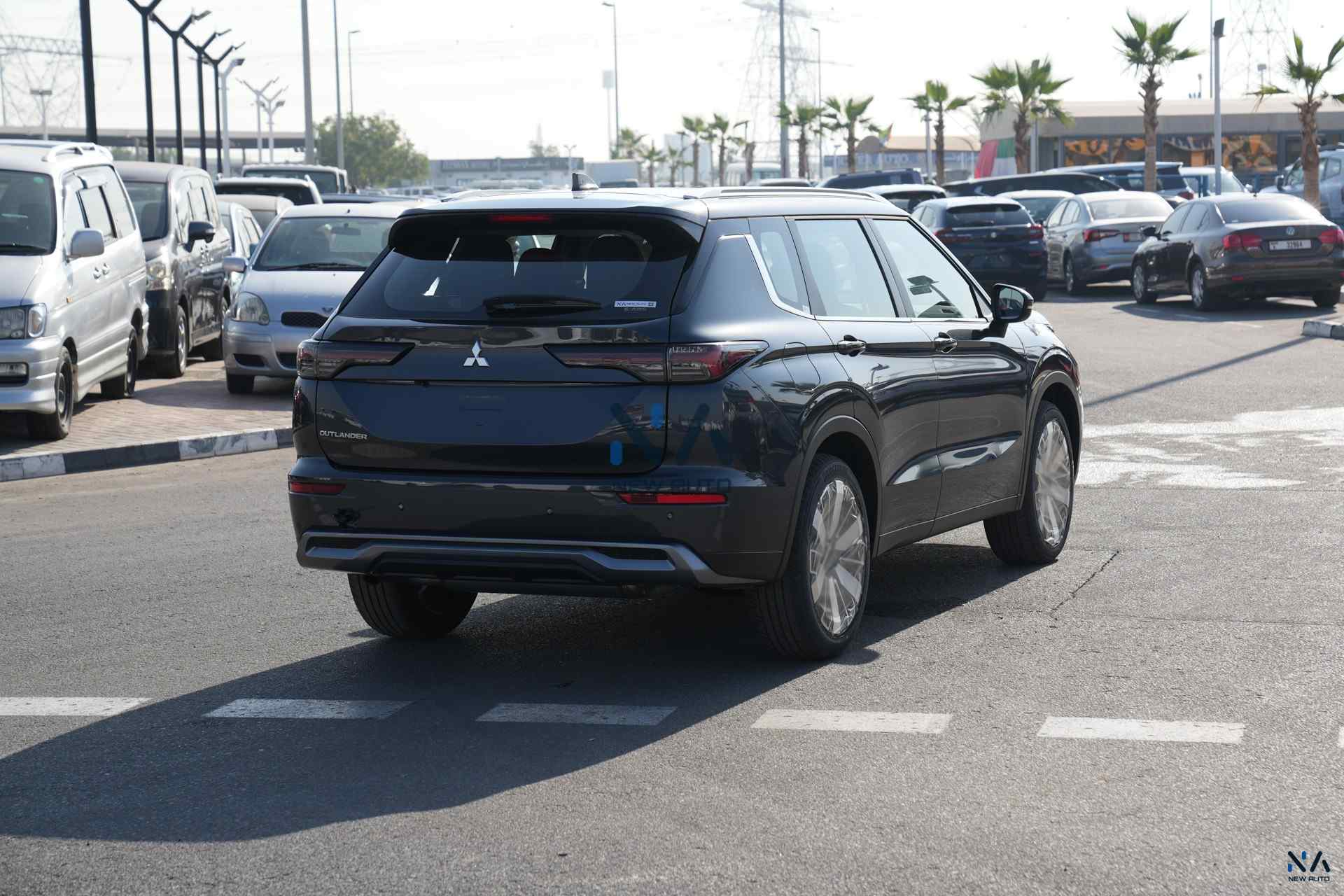 Mitsubishi Outlander High-Line (G05) Grey – Black 2026