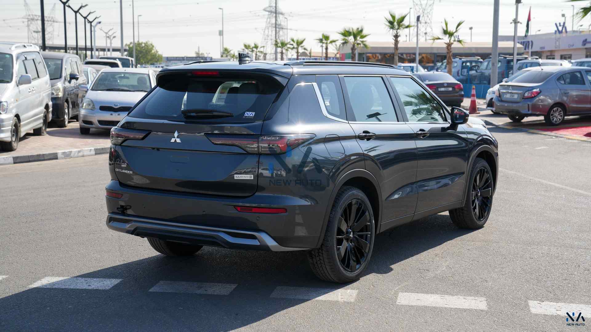 Mitsubishi Outlander High-Line (G06 Prime) Grey – Black 2026