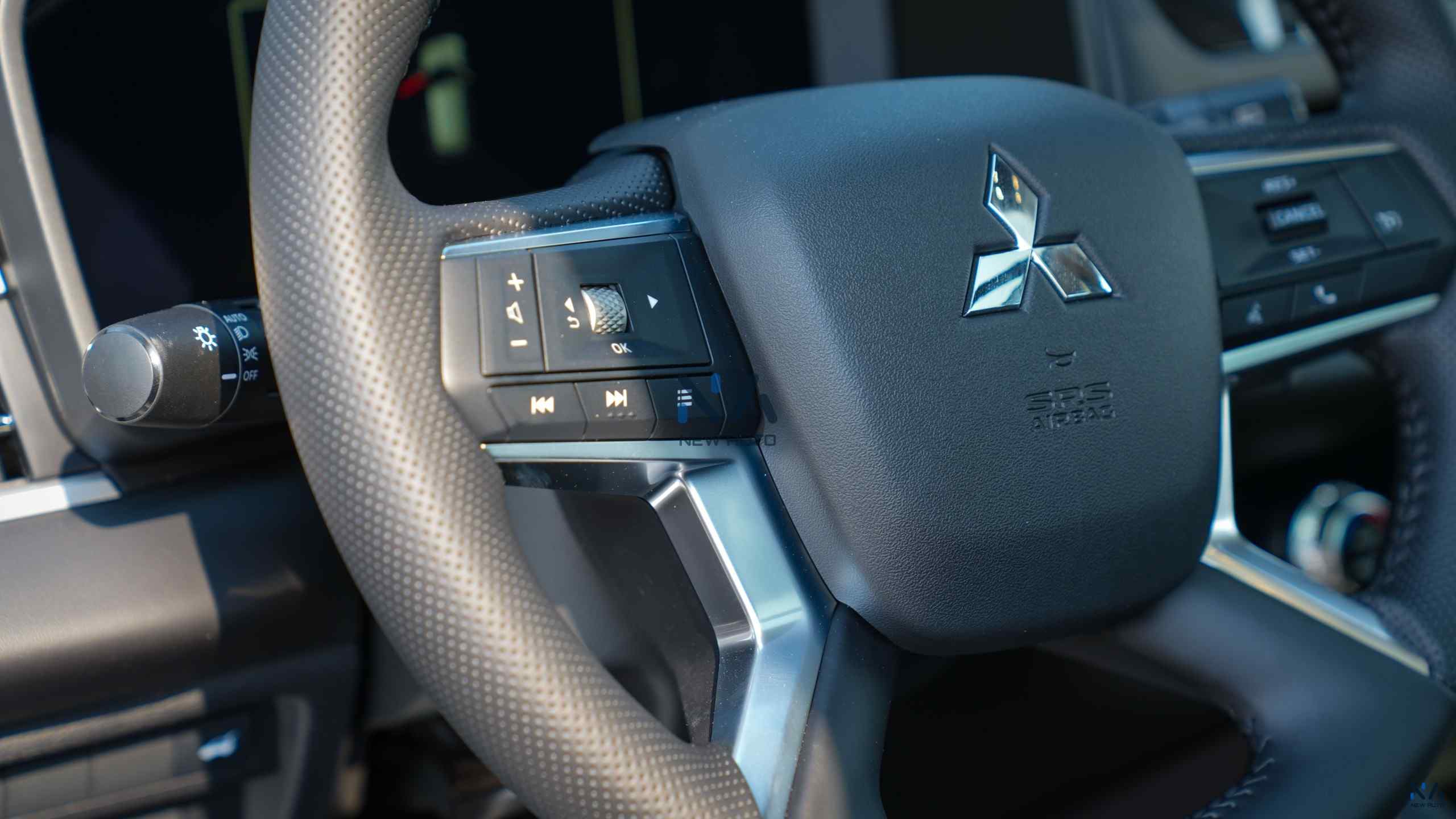 Mitsubishi Outlander High-Line (G06) Grey – Black 2026