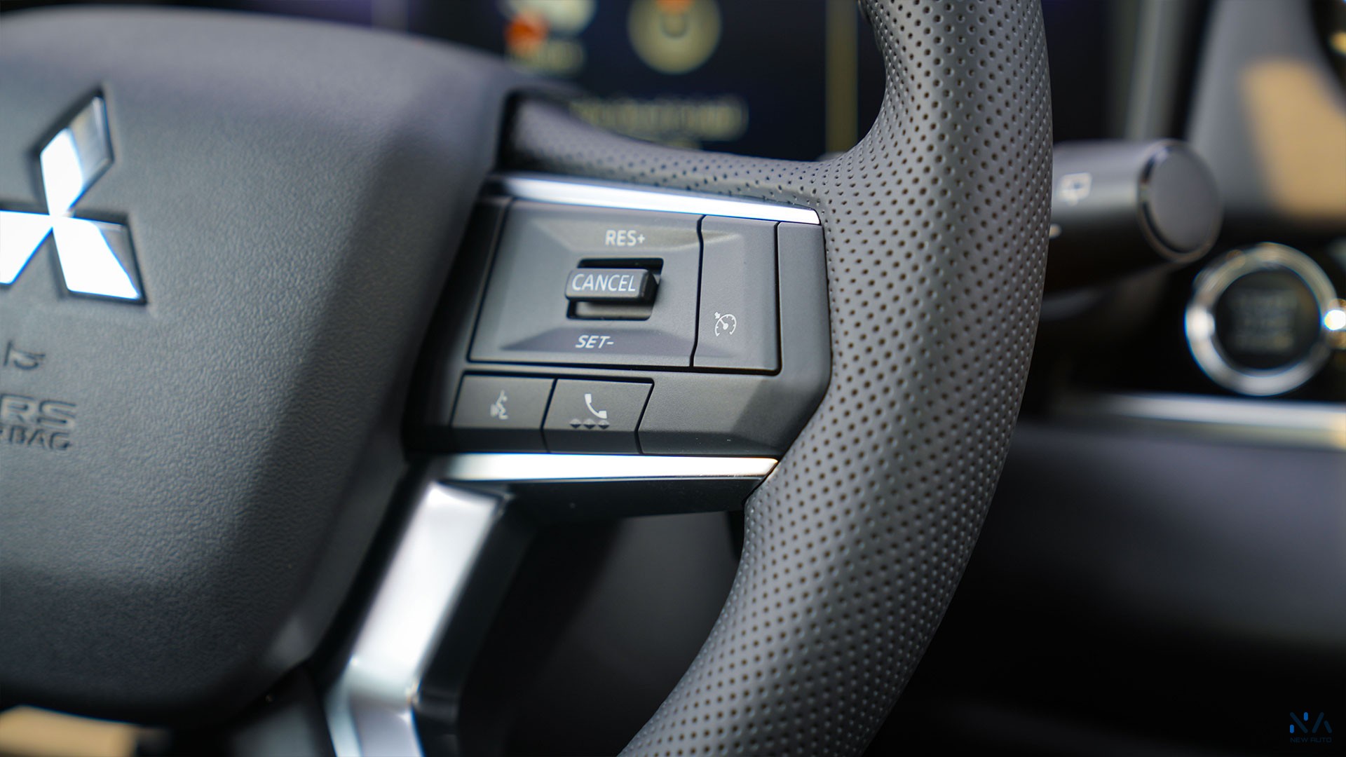 Mitsubishi Outlander High-Line (G06) Grey – Black 2026