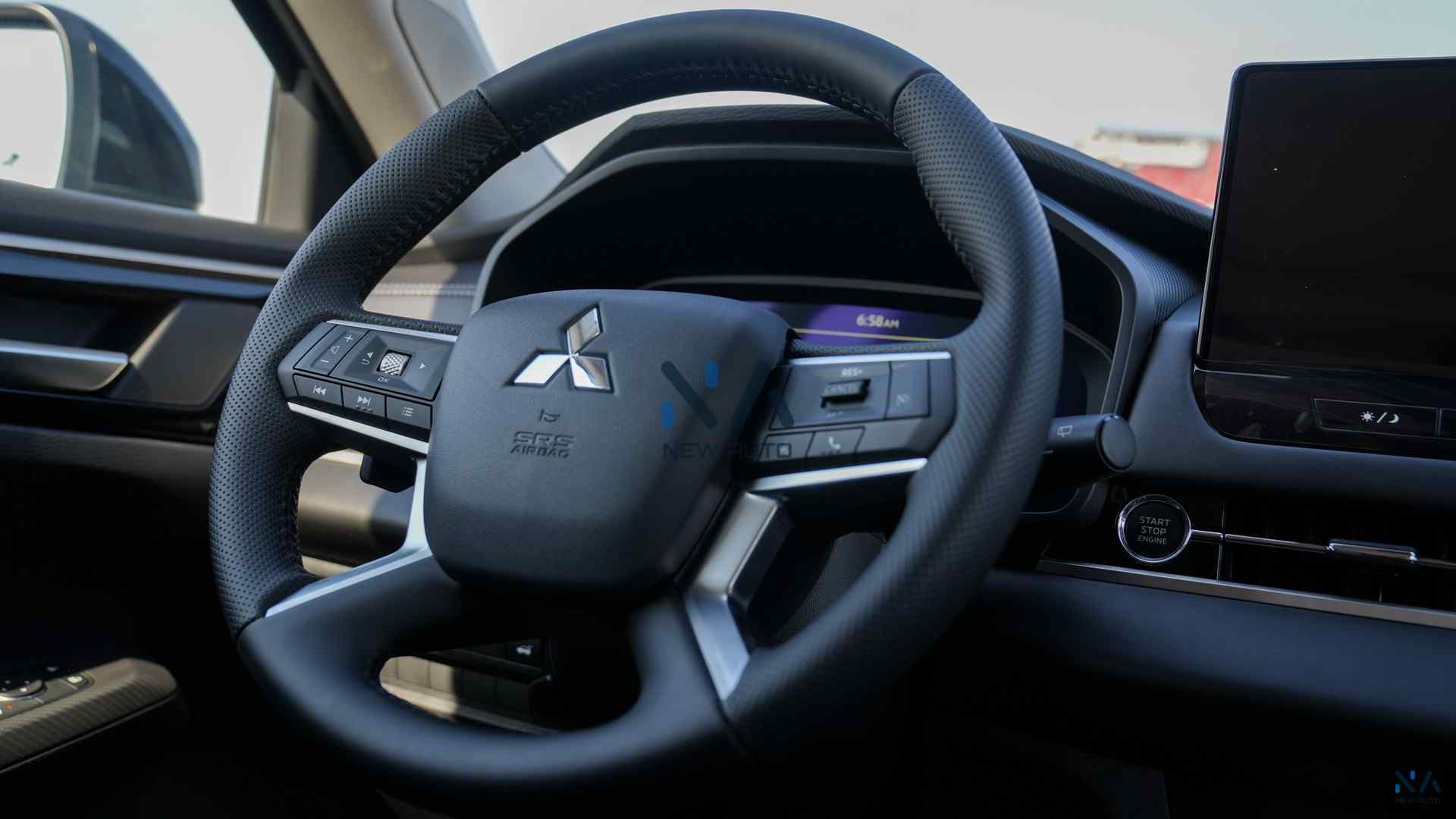 Mitsubishi Outlander High-Line (G06 Prime) Grey – Black 2026