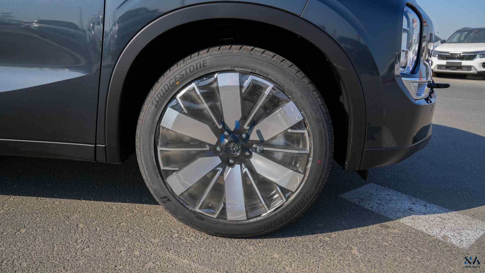 Mitsubishi Outlander High-Line (G05) Grey – Black 2026