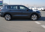 Mitsubishi Outlander High-Line (G12) Grey – Black 2026