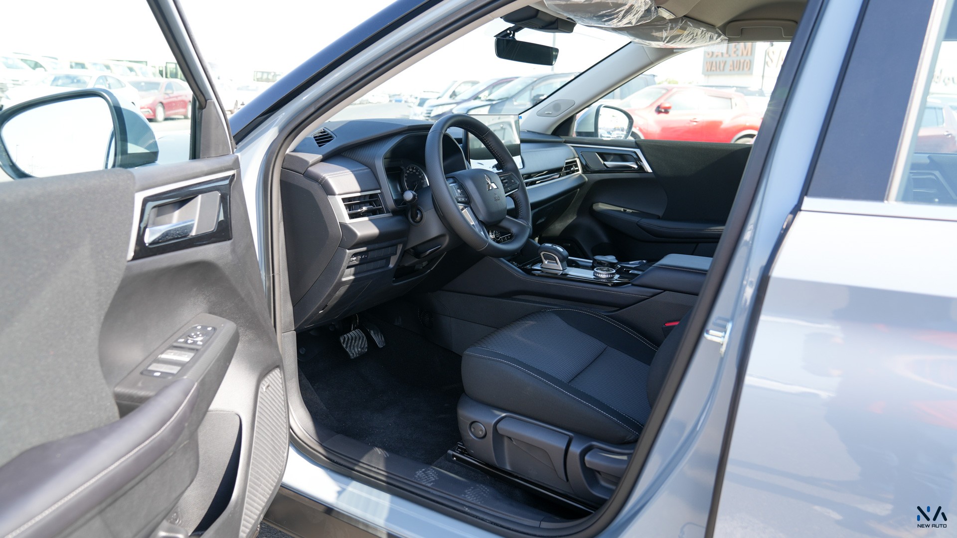 Mitsubishi Outlander High-Line (G12) Moonstone Grey – Black 2026