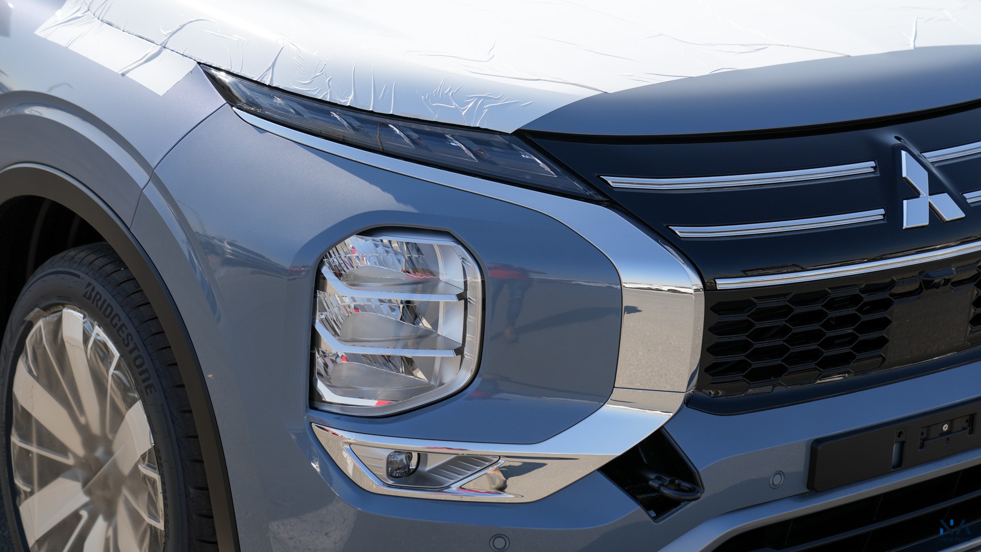 Mitsubishi Outlander High-Line (G12) Moonstone Grey – Black 2026