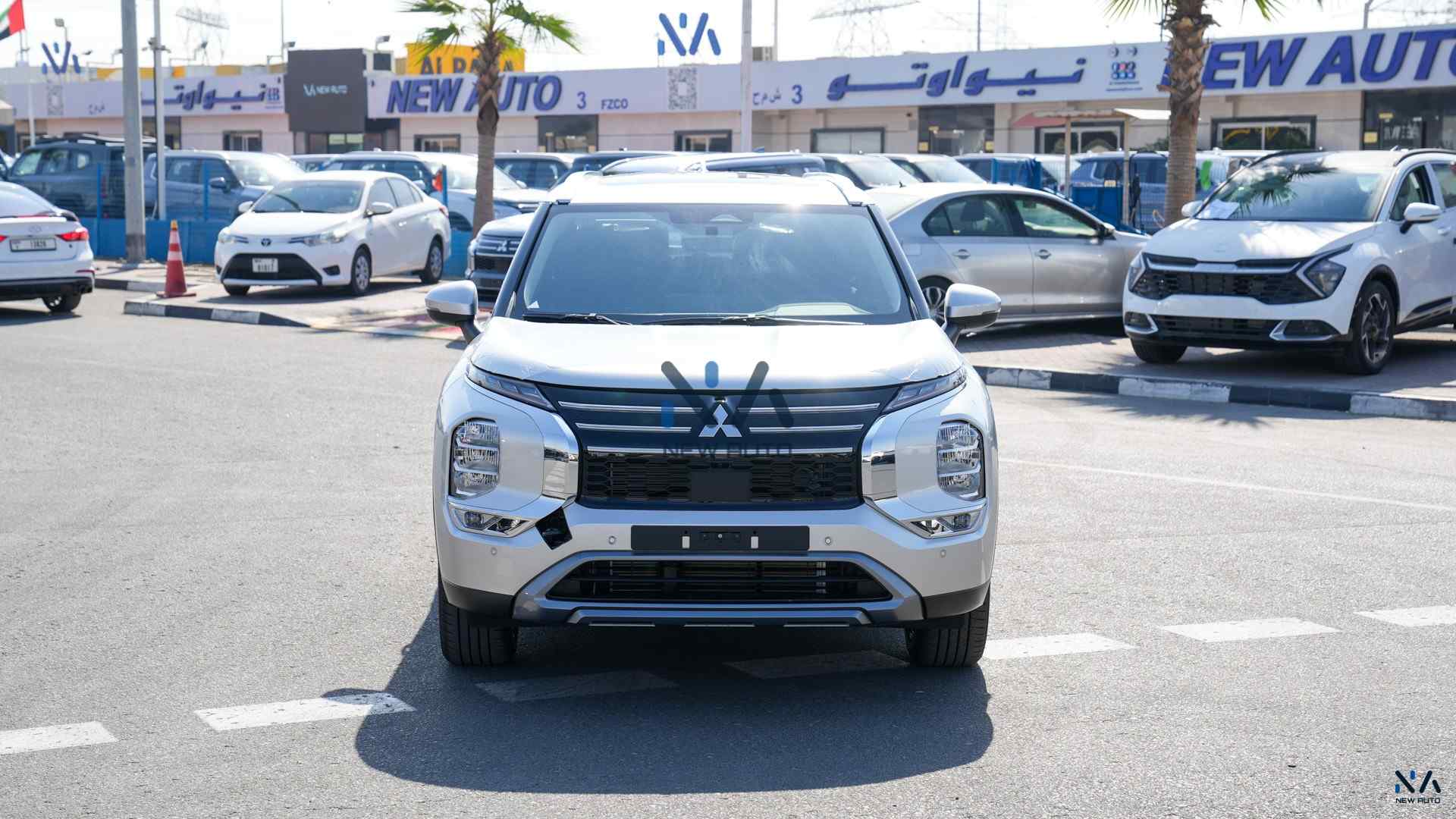 Mitsubishi Outlander High-Line (G05) Silver – Black 2026