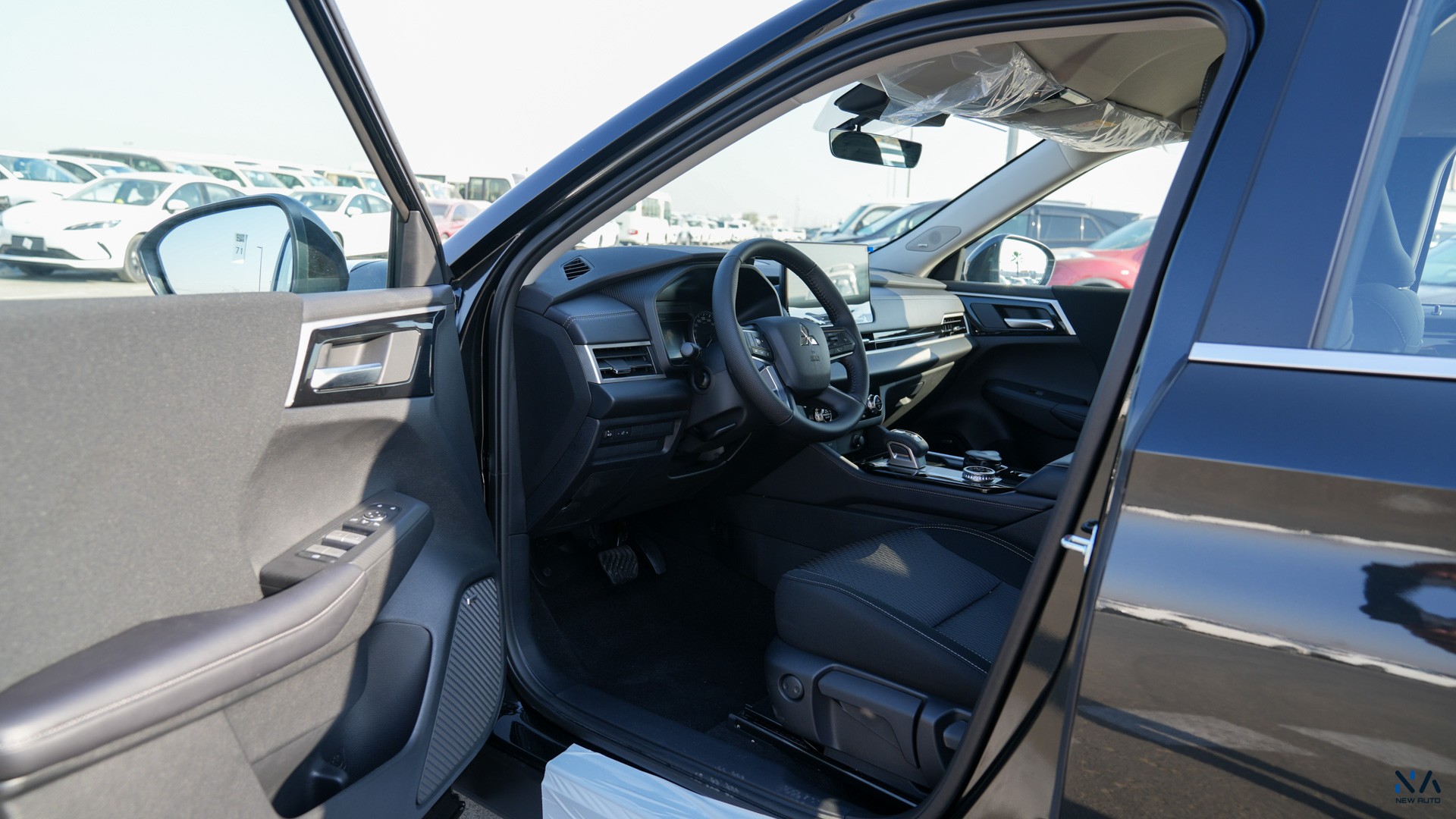 Mitsubishi Outlander High-Line (G12) Diamond Black – Black 2026