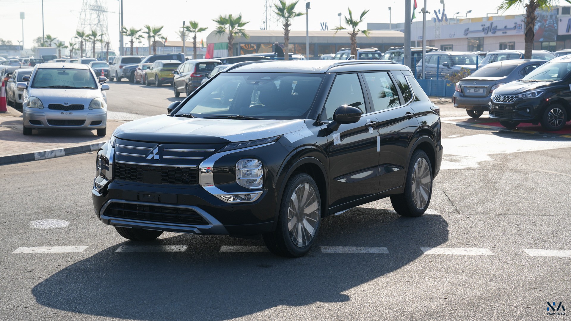 Mitsubishi Outlander High-Line (G12) Diamond Black – Black 2026