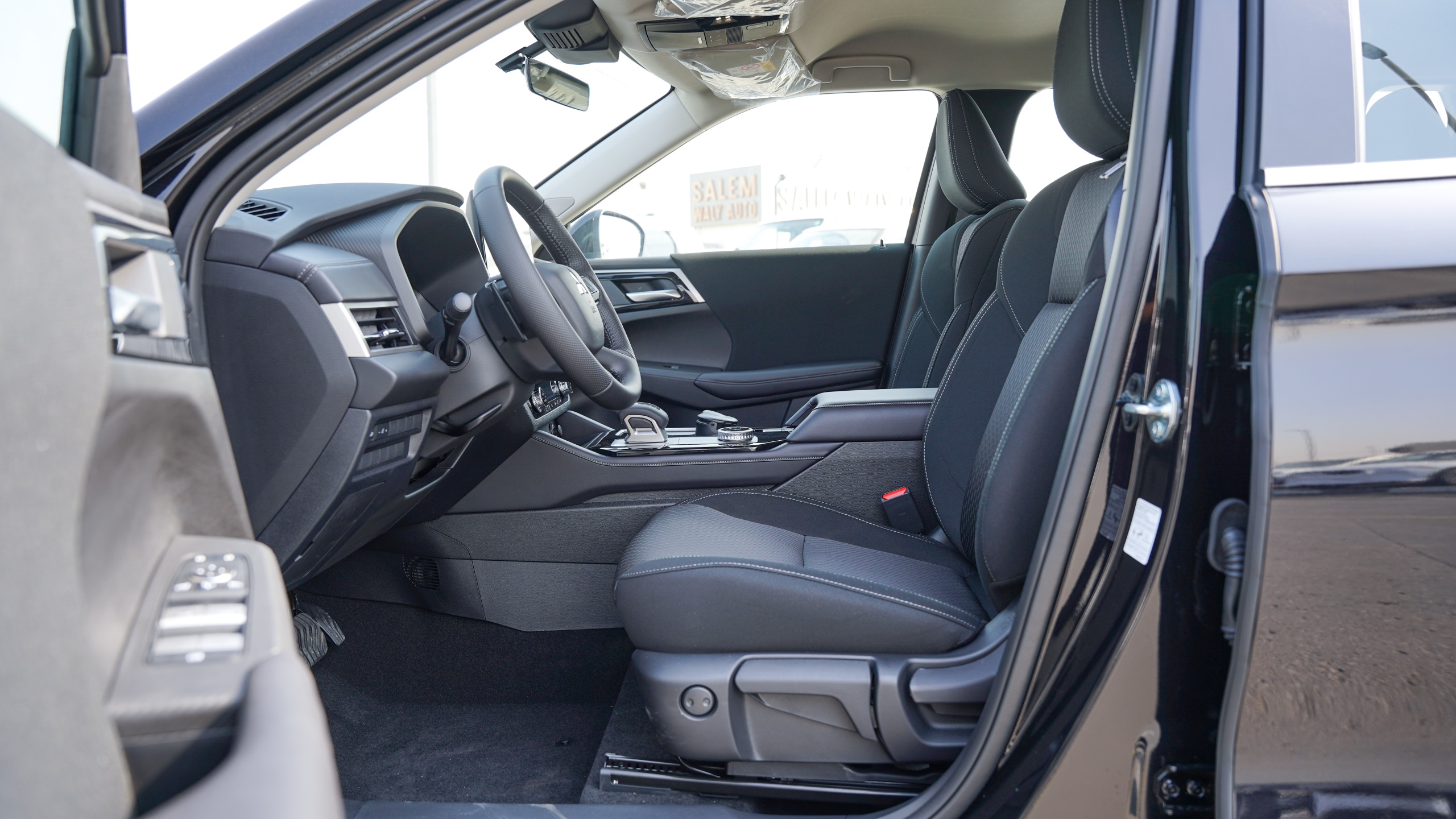 Mitsubishi Outlander High-Line (G10) Black 2026