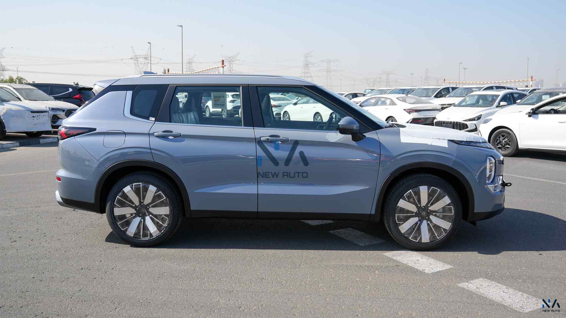 Mitsubishi Outlander High-Line (G06) Moonstone Grey – Black 2026