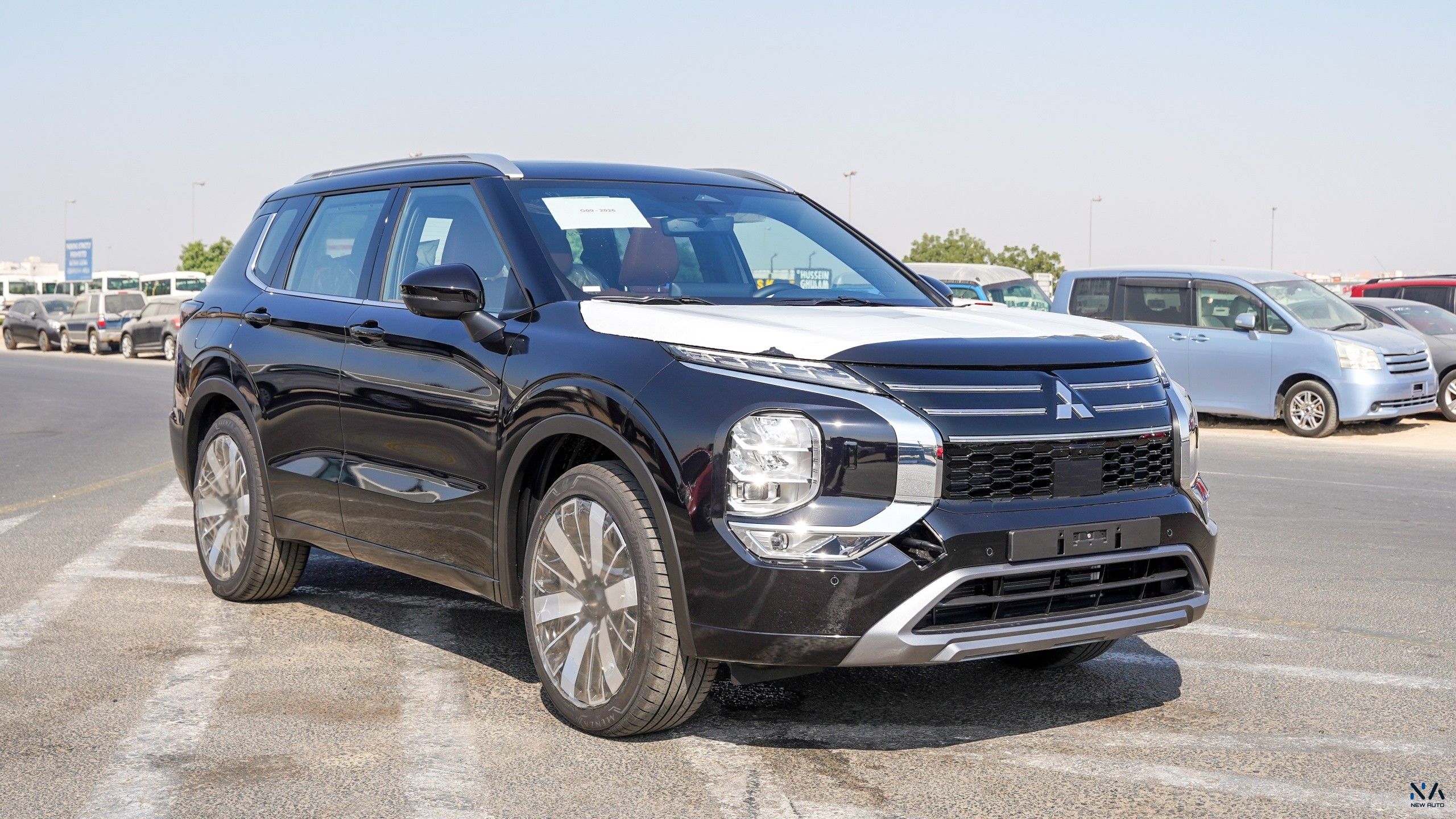 Mitsubishi Outlander High-Line (G09) Black – Brown 2026