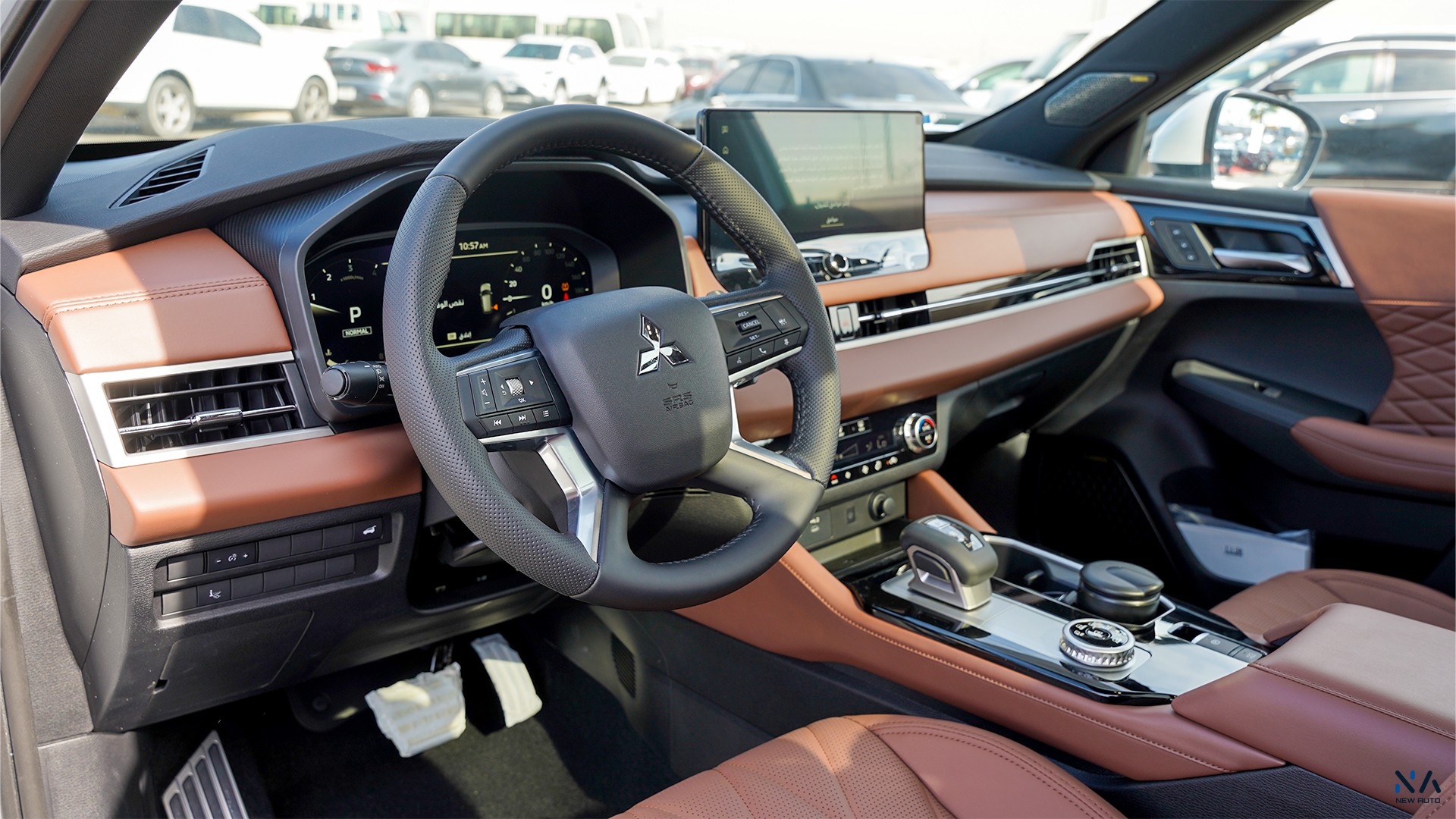 Mitsubishi Outlander High-Line (G09) Premium Diamond White – Brown 2026