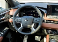 Mitsubishi Outlander High-Line (G09) Premium Diamond White – Brown 2026