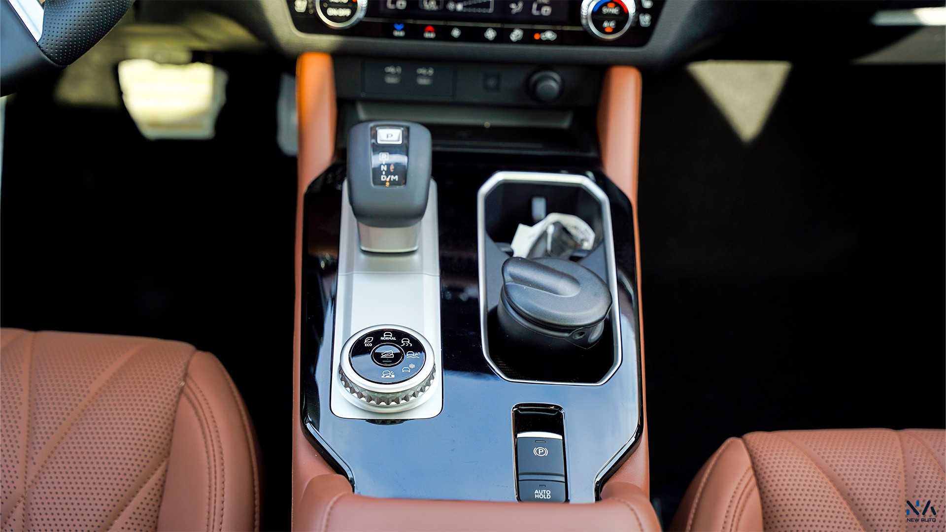 Mitsubishi Outlander High-Line (G08) Premium Moonstone Grey – Brown 2026