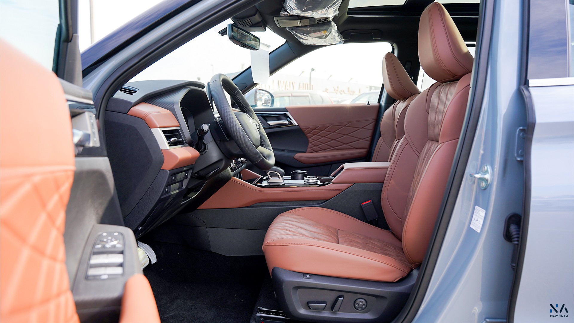 Mitsubishi Outlander High-Line (G08) Premium Moonstone Grey – Brown 2026