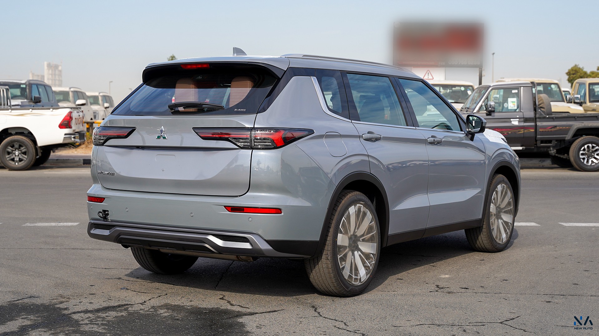 Mitsubishi Outlander High-Line (G08) Premium Moonstone Grey – Brown 2026