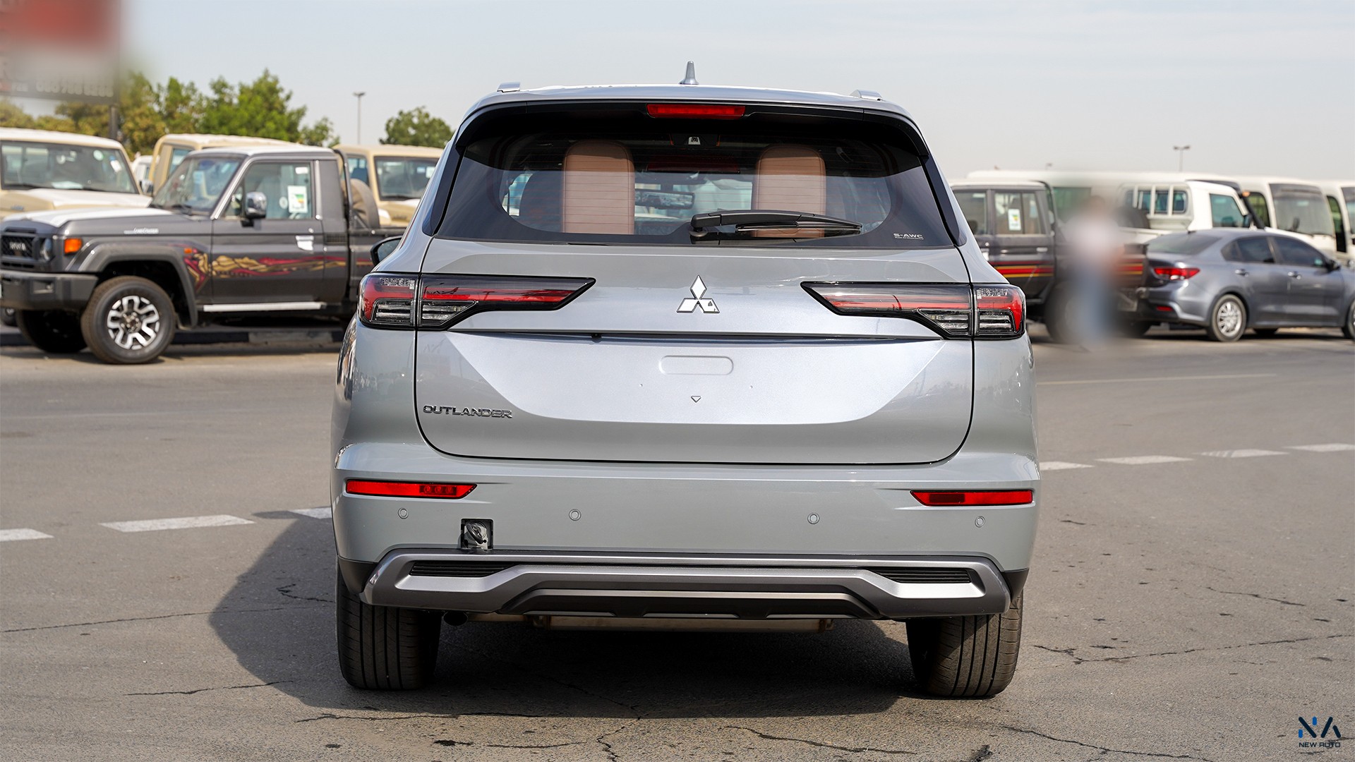 Mitsubishi Outlander High-Line (G08) Premium Moonstone Grey – Brown 2026