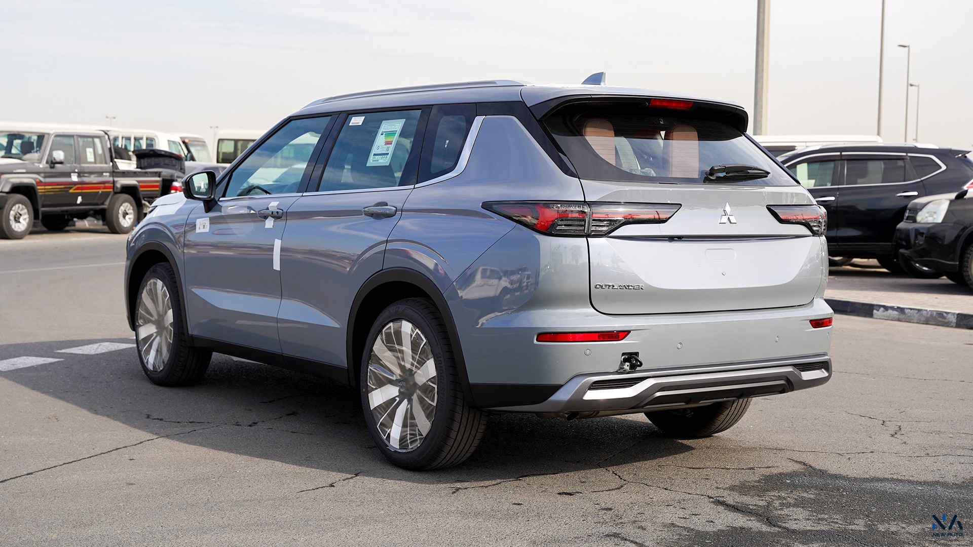 Mitsubishi Outlander High-Line (G08) Premium Moonstone Grey – Brown 2026