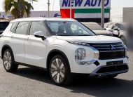 Mitsubishi Outlander High-Line (G08) Premium White – Brown 2026