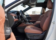 Mitsubishi Outlander High-Line (G09) Premium Solid White – Brown 2026