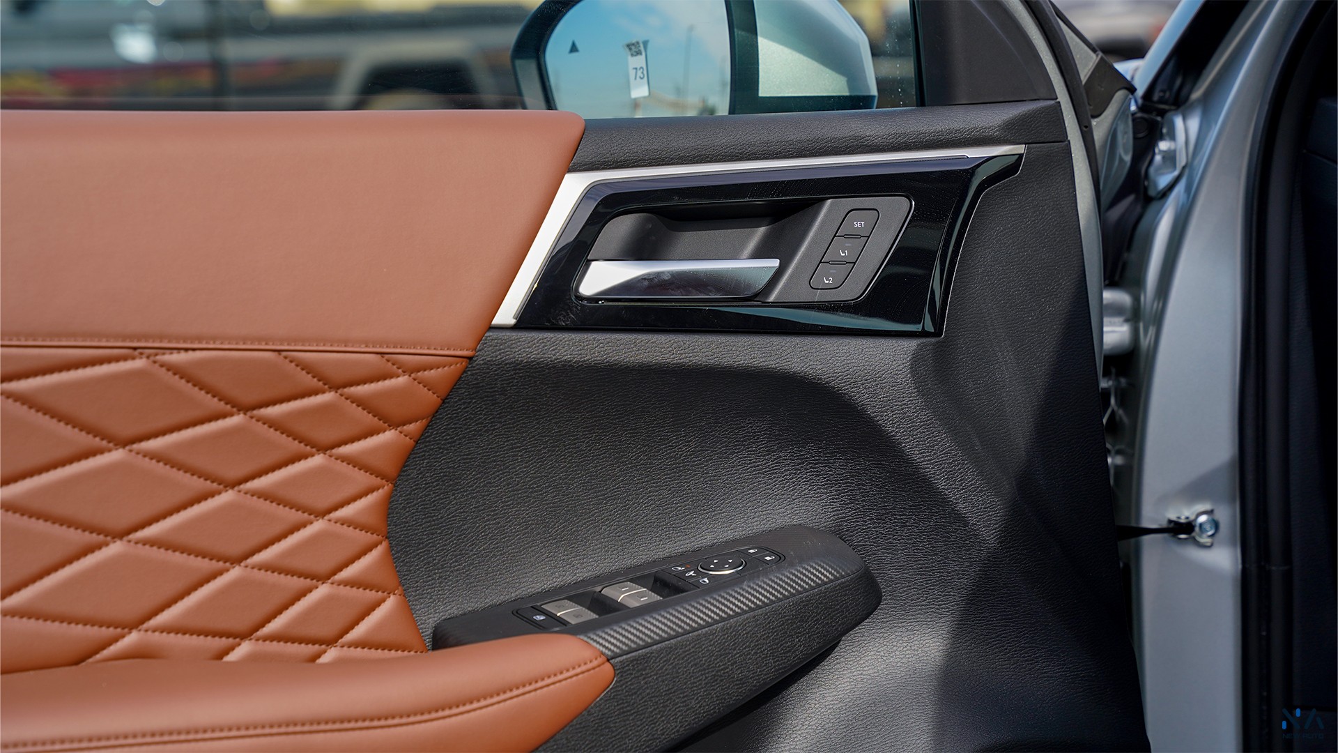 Mitsubishi Outlander High-Line (G09) Premium Silver – Brown 2026