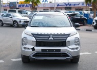 Mitsubishi Outlander High-Line (G06 Prime) Silver – Black 2026