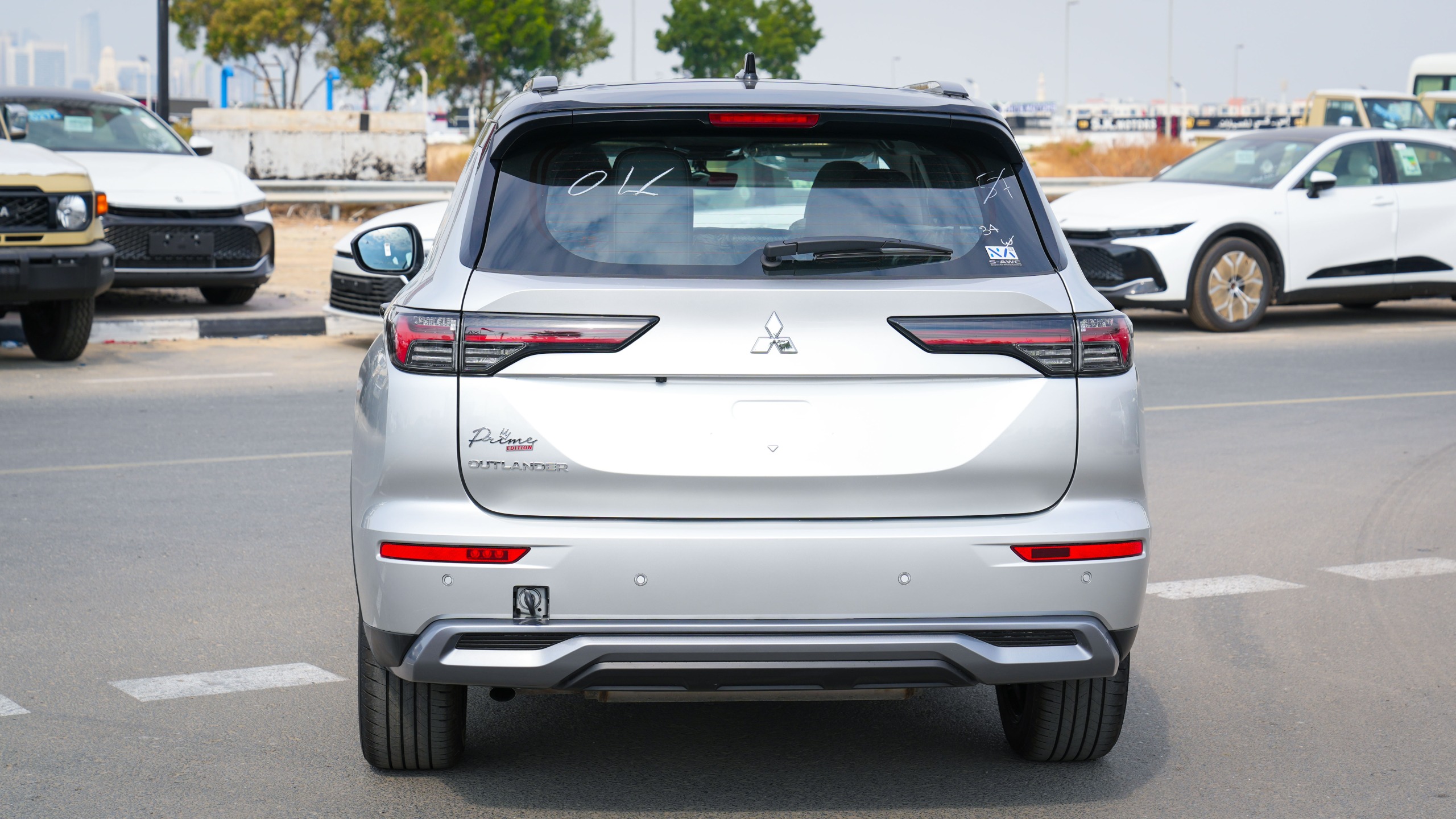 Mitsubishi Outlander High-Line (G06 Prime) Silver – Black 2026