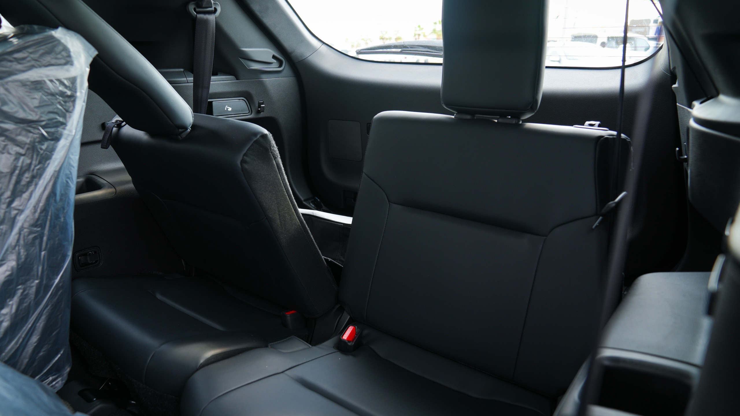 Mitsubishi Outlander High-Line (G06 Prime) Silver – Black 2026