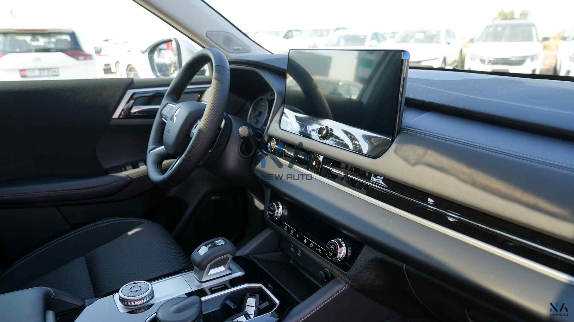 Mitsubishi Outlander High-Line (G05) Silver – Black 2026