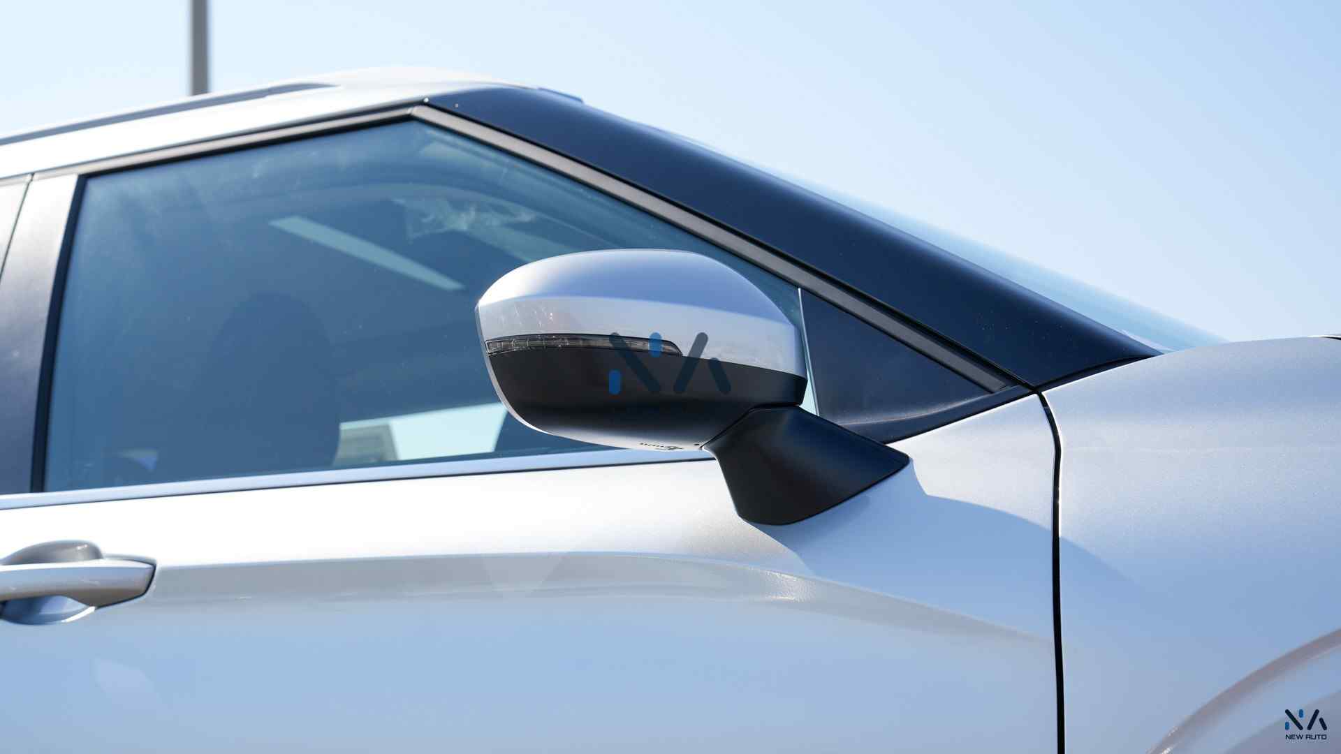 Mitsubishi Outlander High-Line (G05) Silver – Black 2026