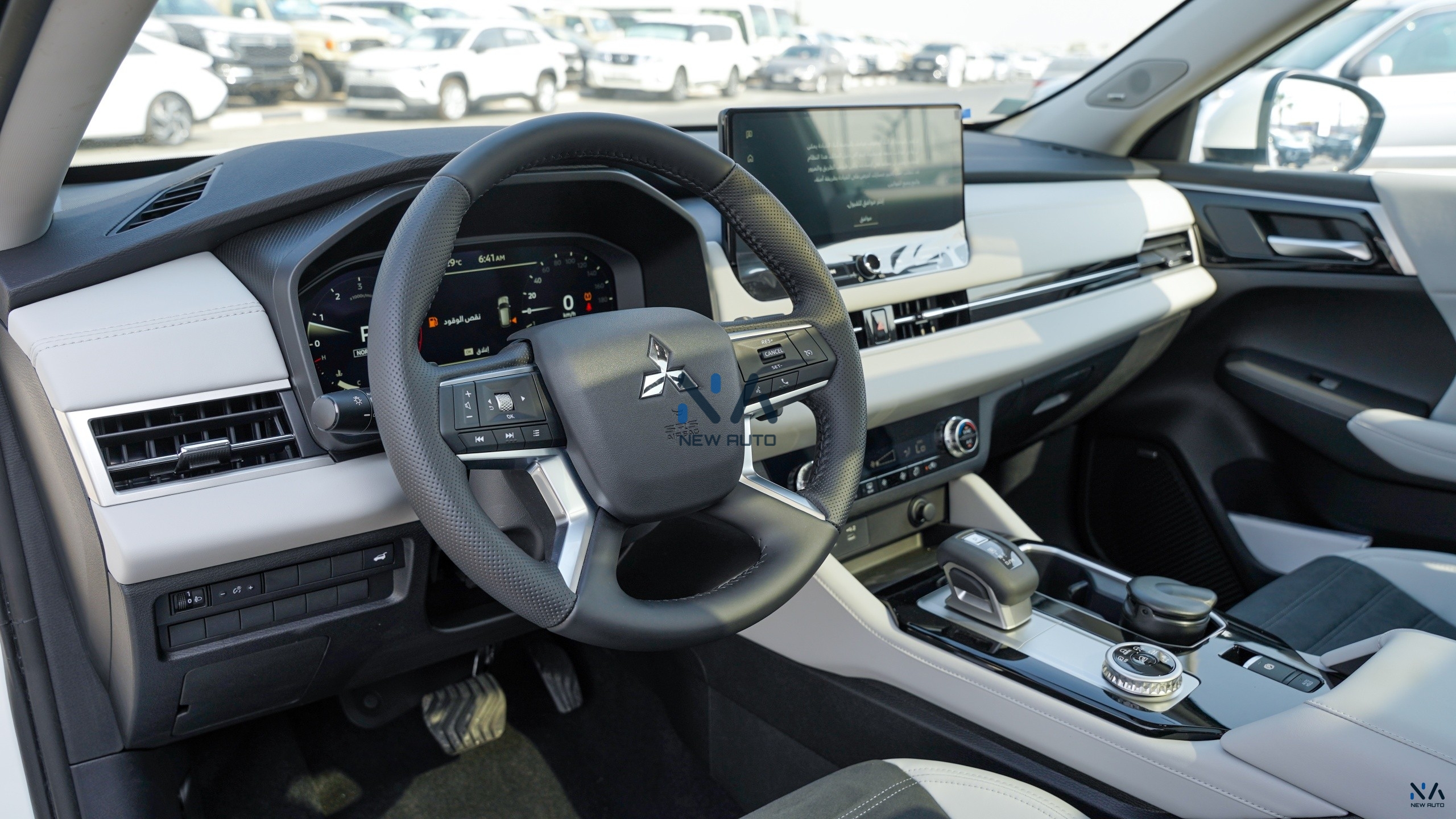 Mitsubishi Outlander High-Line (G03 Plus) Solid White – Grey 2026