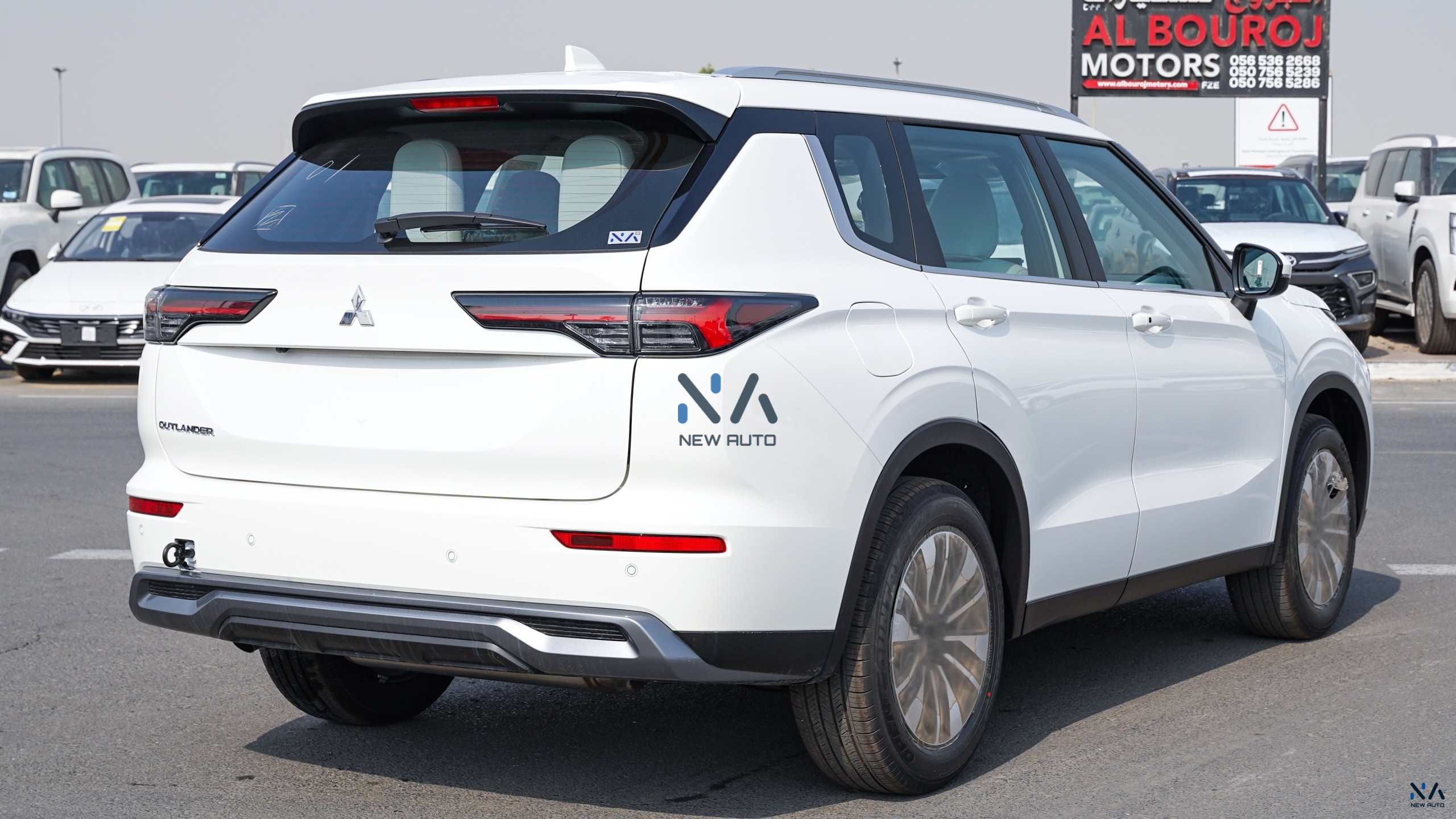 Mitsubishi Outlander High-Line (G03 Plus) Solid White – Grey 2026