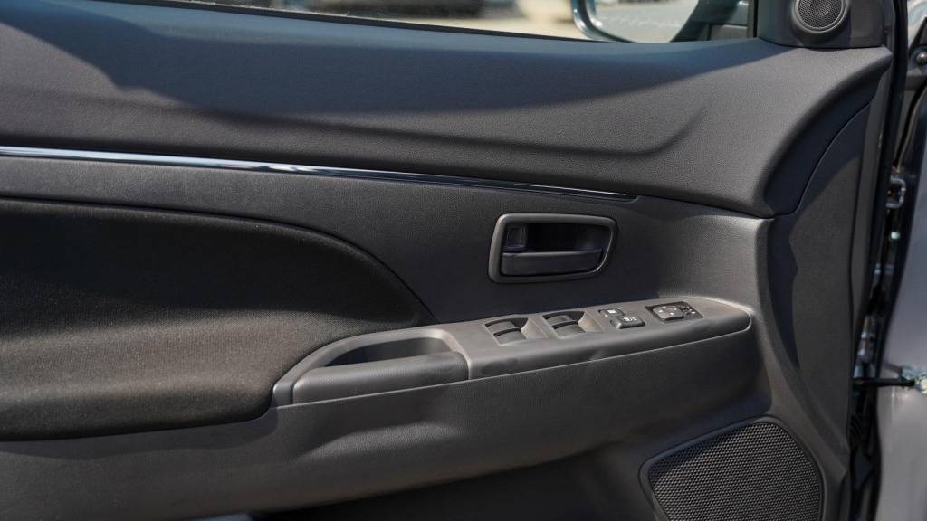 Mitsubishi Asx Basic 2026 Grey Black Door Interior Panel 1024x576