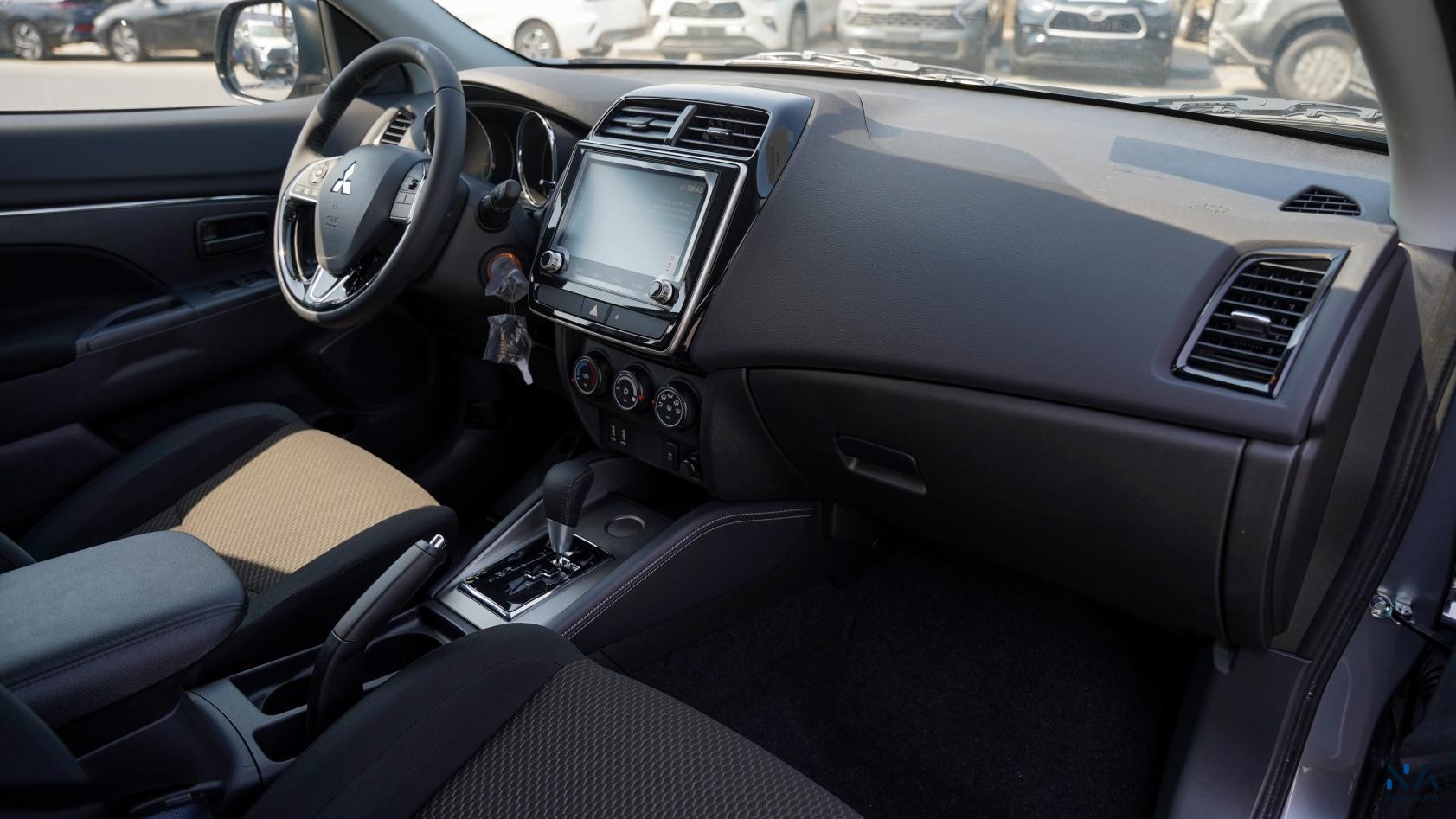 Mitsubishi ASX (H48) Basic Grey – Black 2026