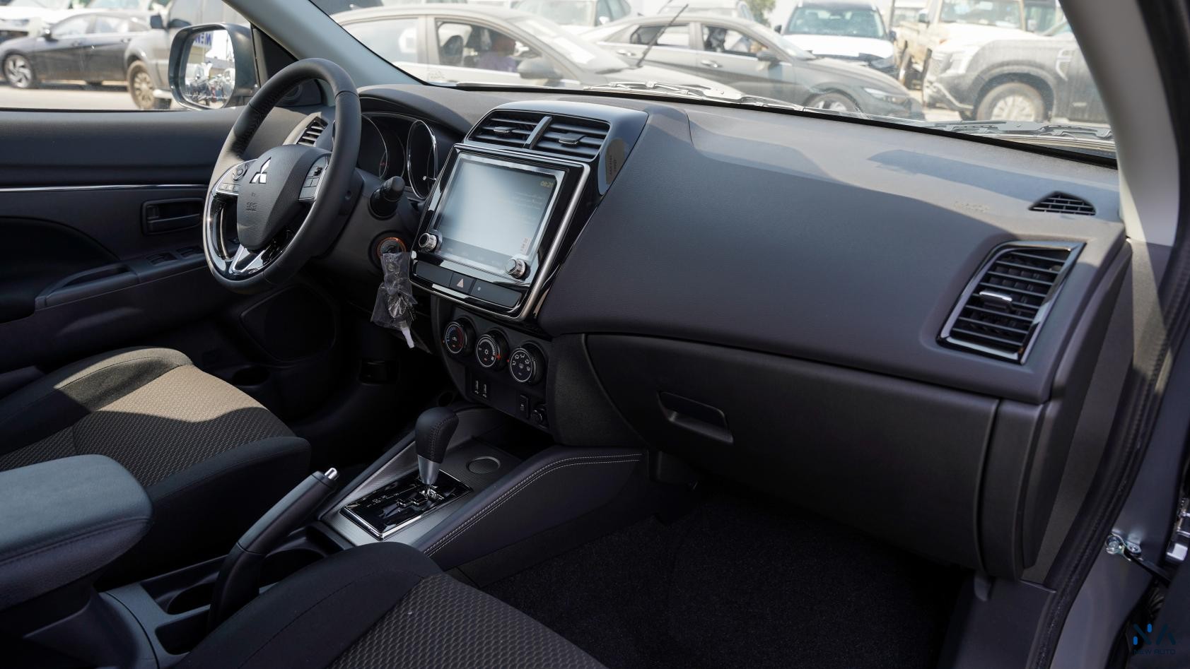 Mitsubishi ASX (H43) Basic Grey – Black 2026