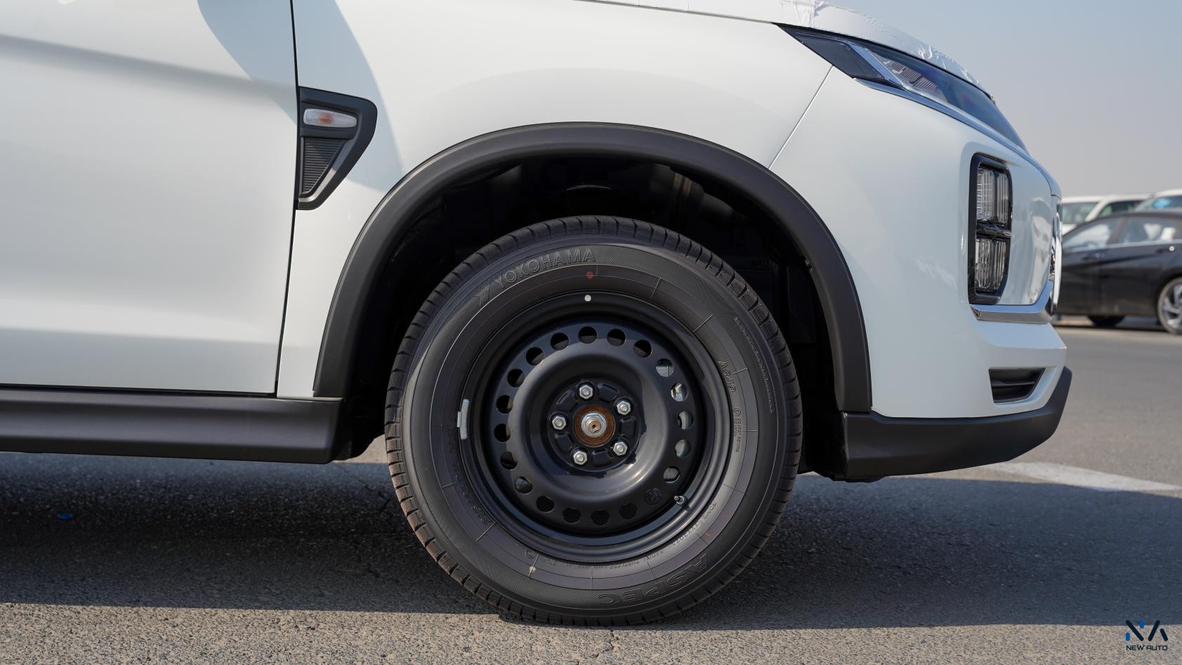 Mitsubishi ASX (H48) Basic White – Black 2026