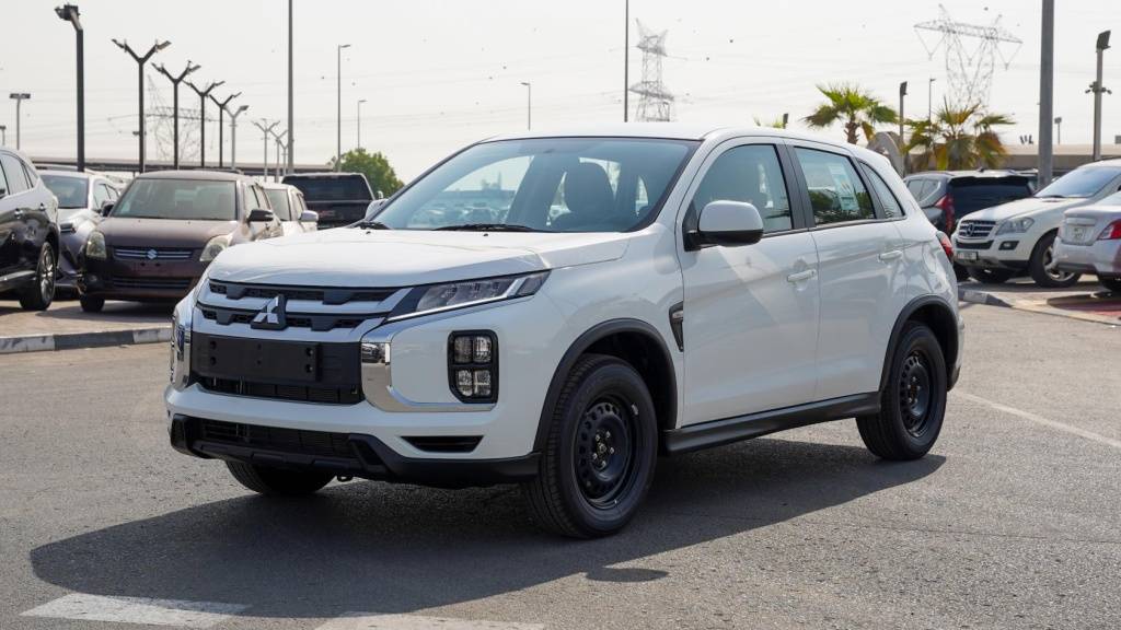 Mitsubishi Asx Basic 2026 White Black Front Angle View 1 1024x576