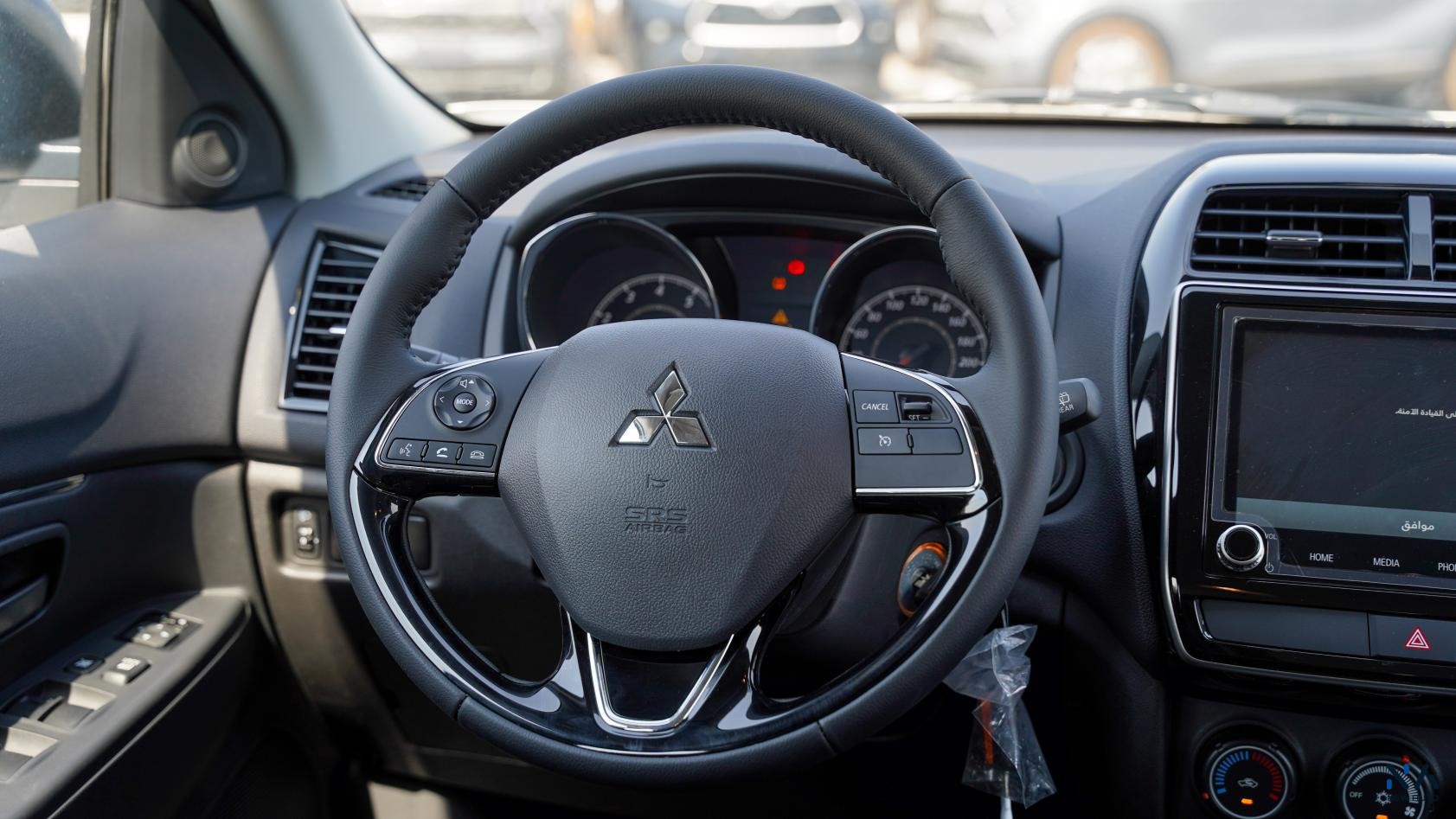 Mitsubishi ASX (H43) Basic White – Black 2026