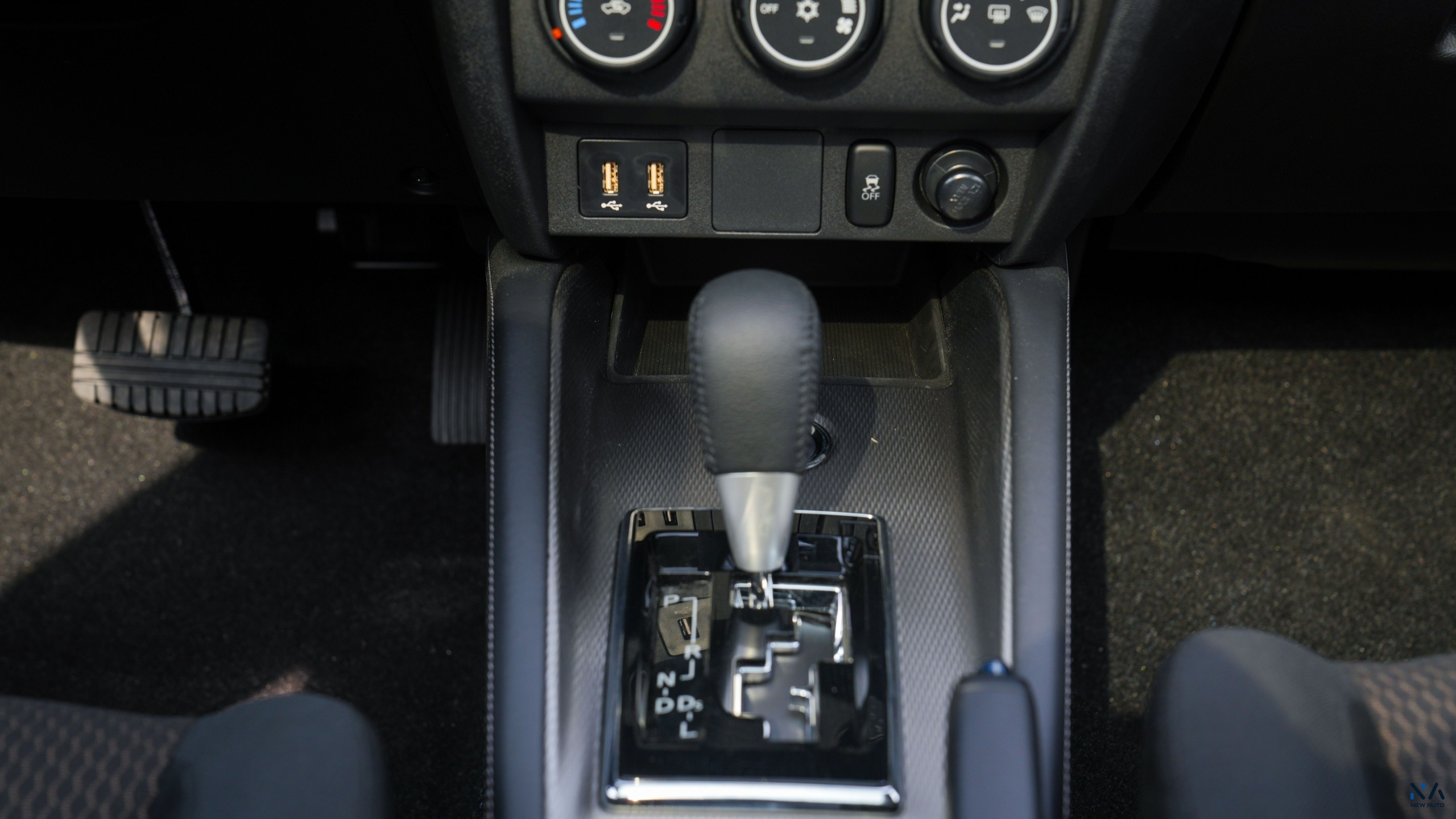 Mitsubishi  ASX High-Line (H21) Silver – Black 2026