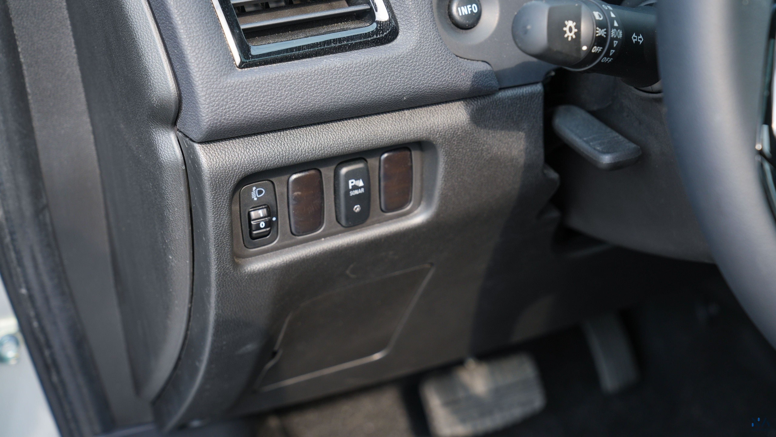 Mitsubishi  ASX High-Line (H21) Silver – Black 2026